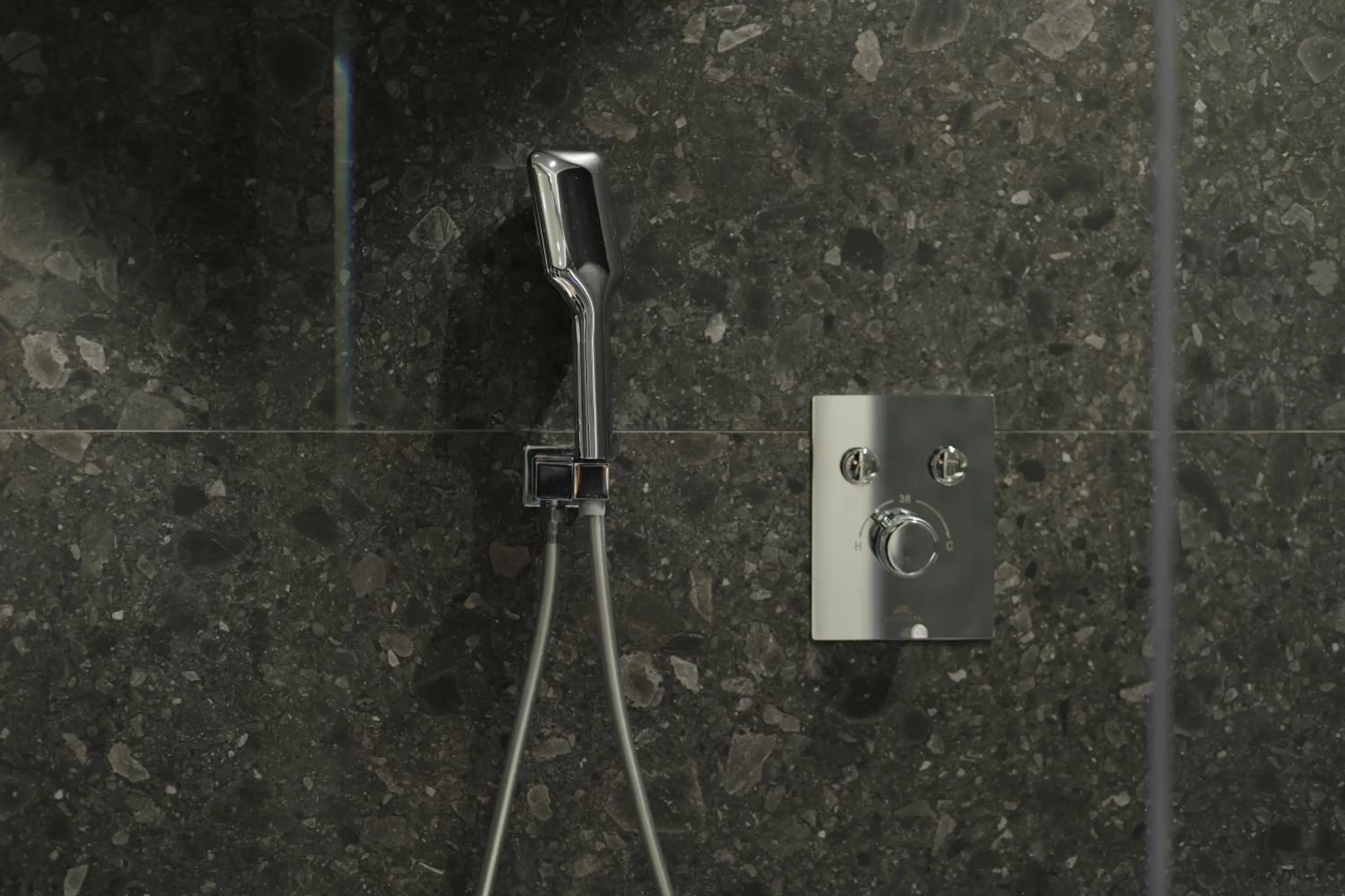 Shower in Gremmy Boutique Hotel