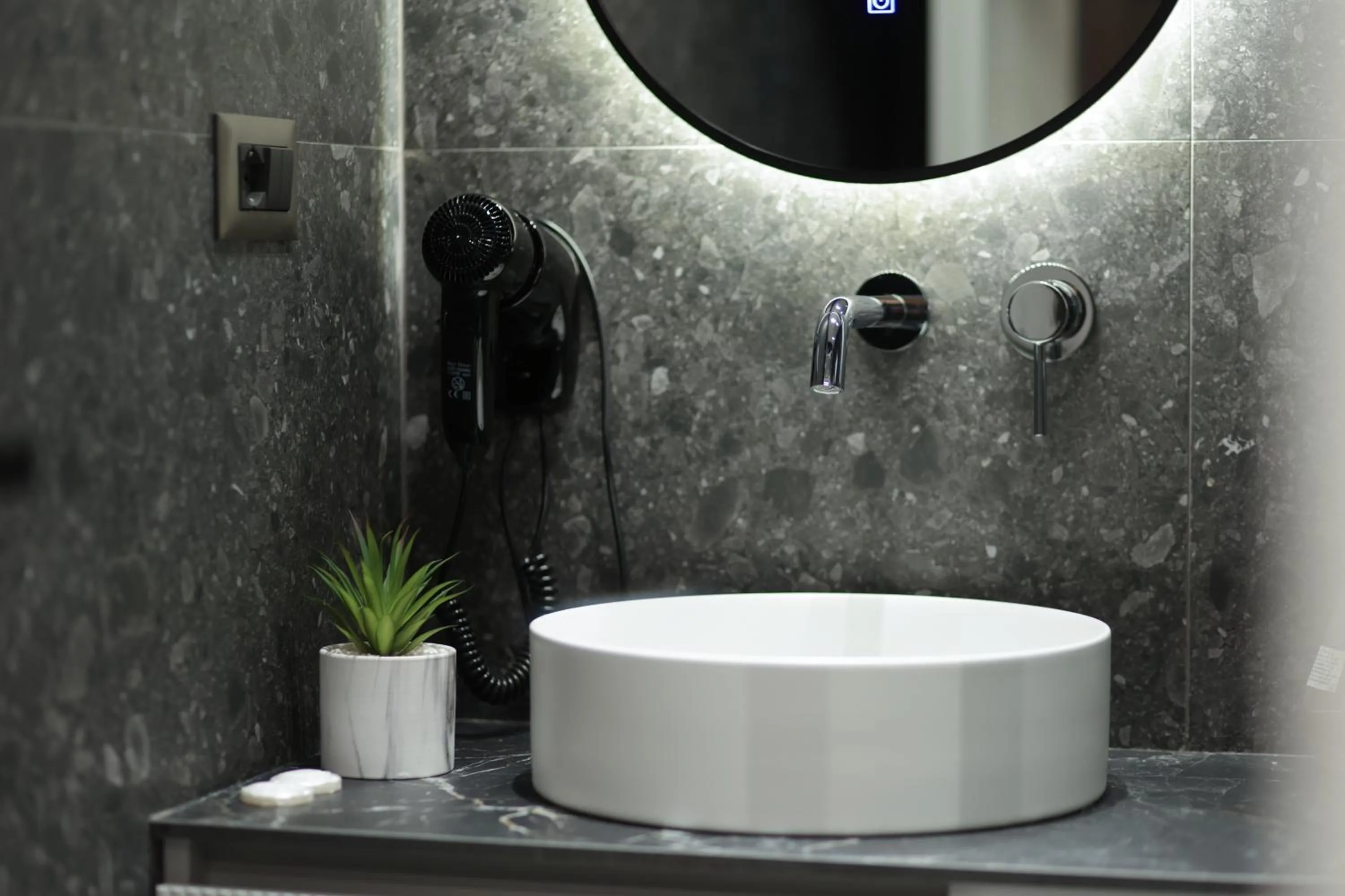 Bathroom in Gremmy Boutique Hotel