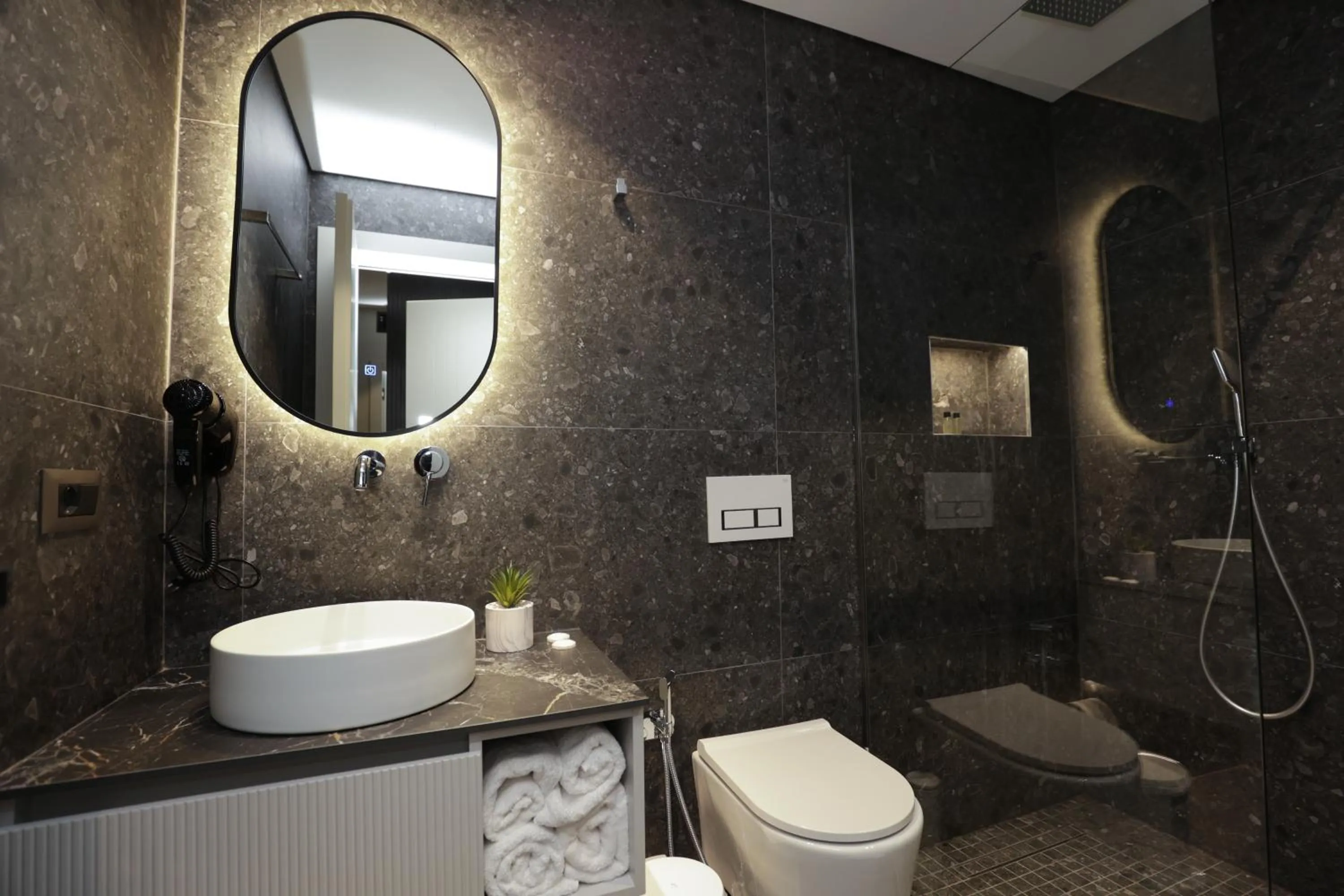 Bathroom in Gremmy Boutique Hotel