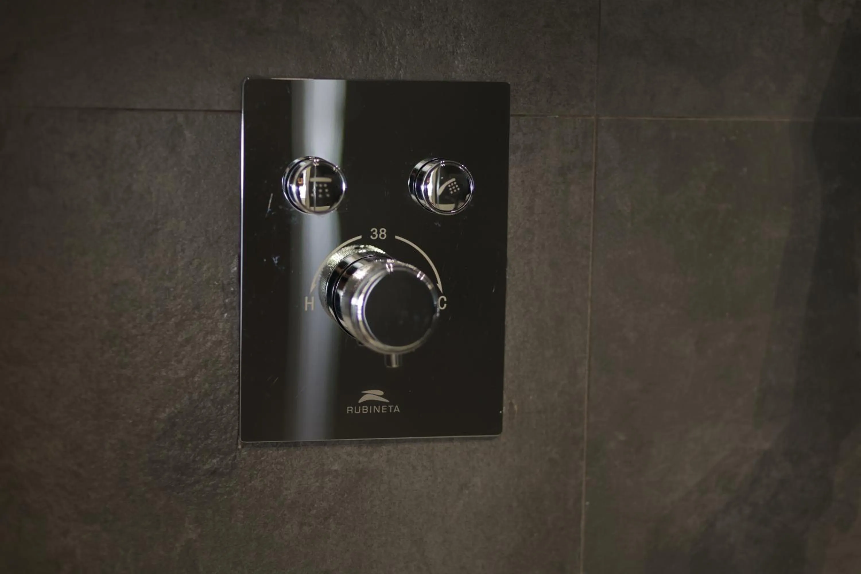 Bathroom in Gremmy Boutique Hotel