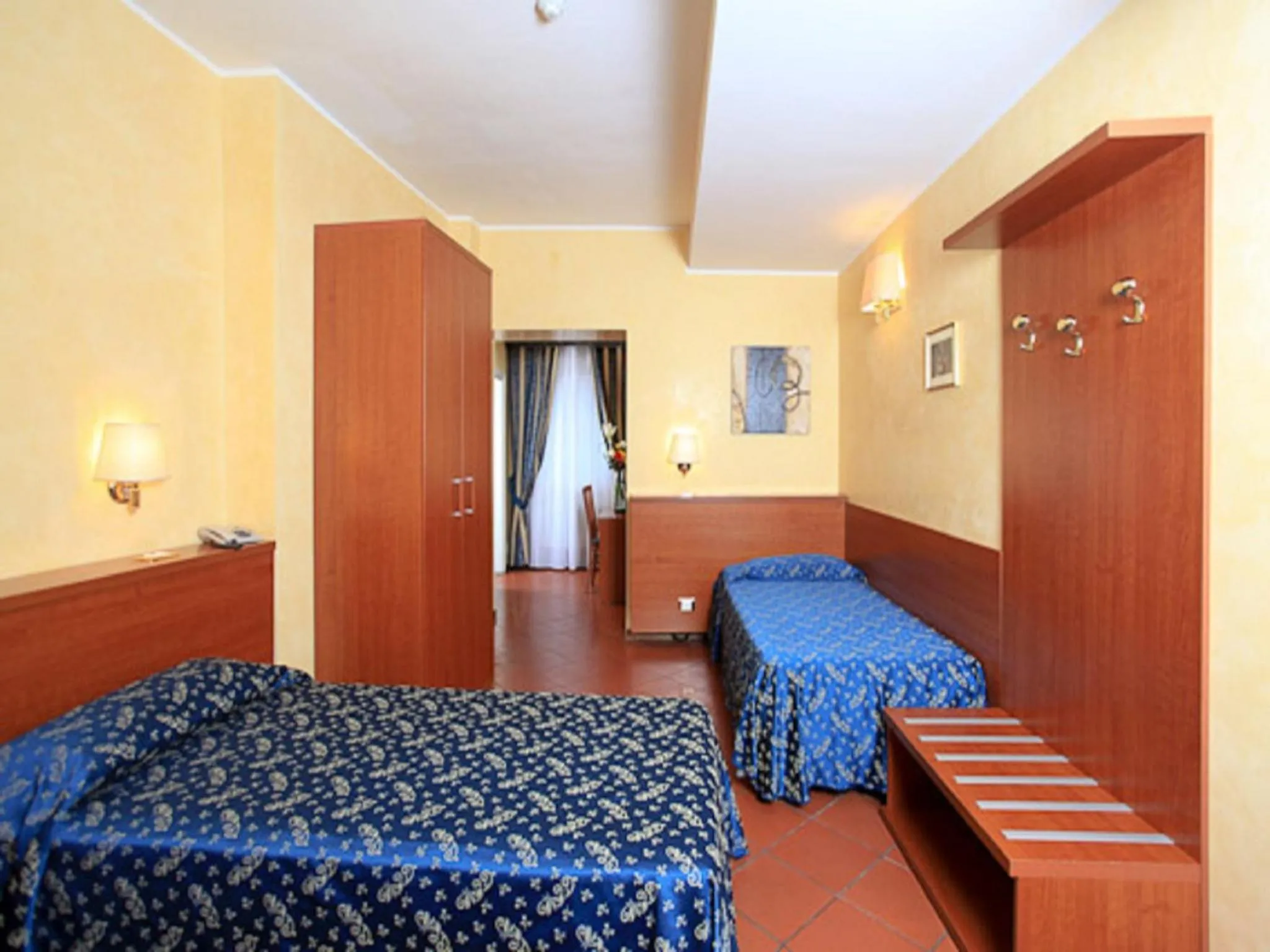 Bedroom, Bed in Casa Di Santa Francesca Romana a Ponte Rotto