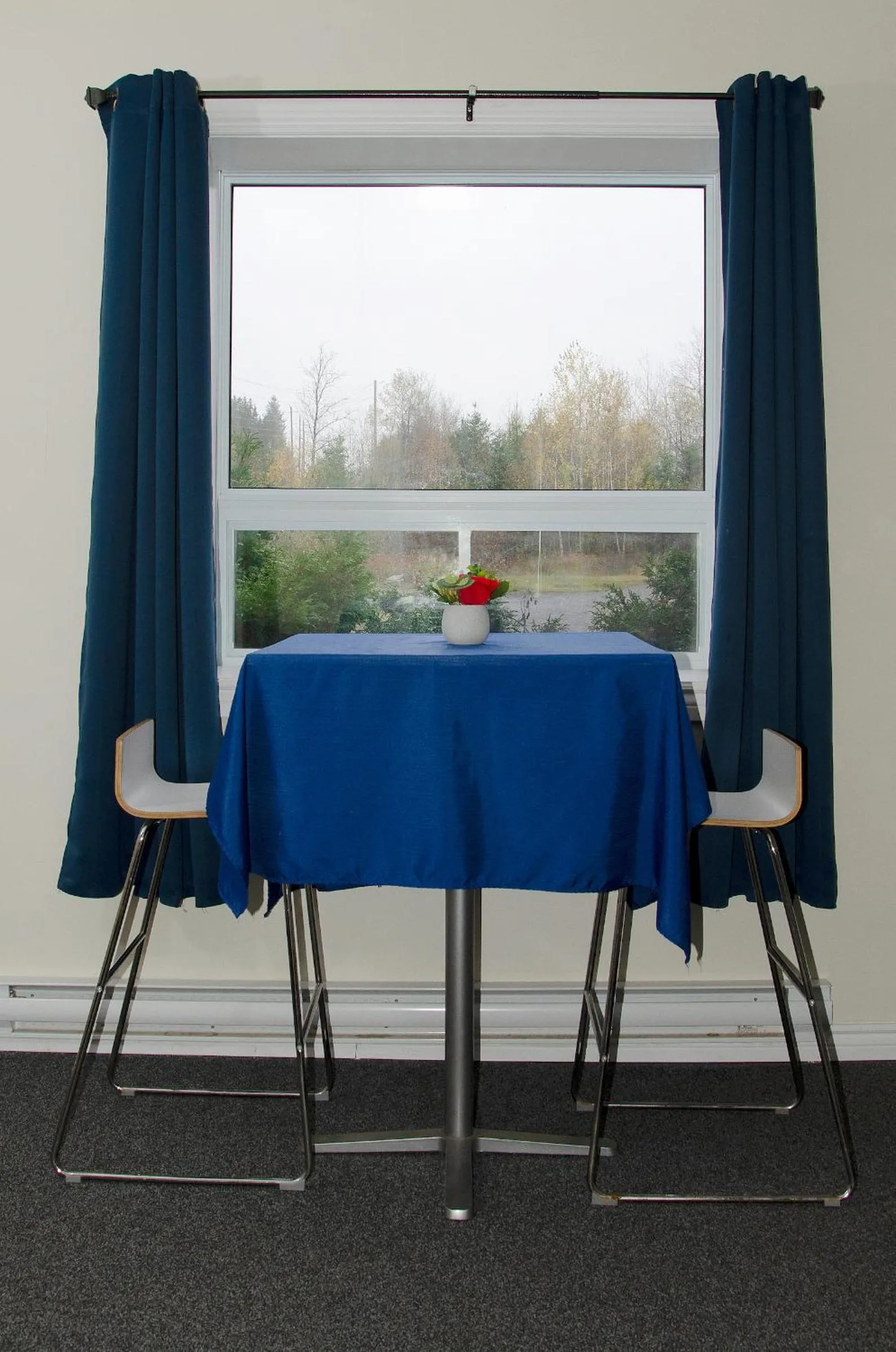 Dining area in Prospectors Inn