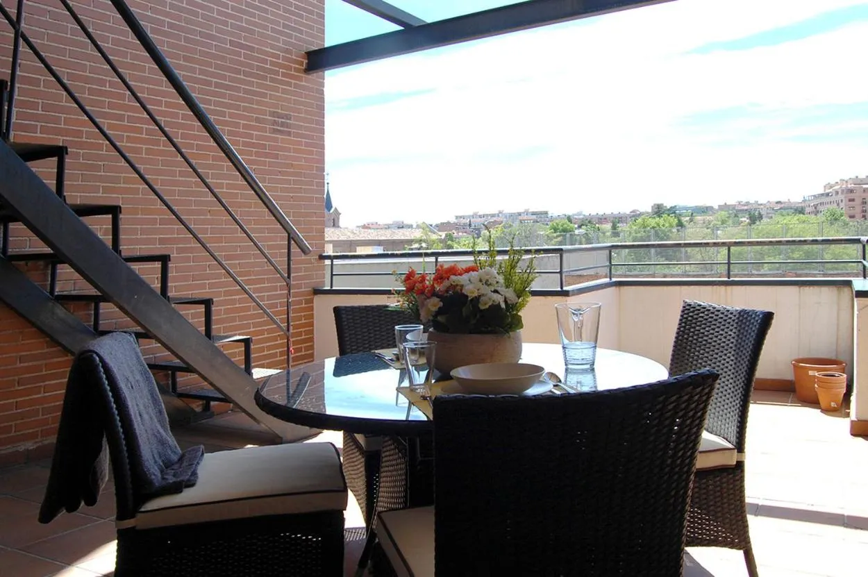 Balcony/Terrace in Apartamentos Cinco Rosas
