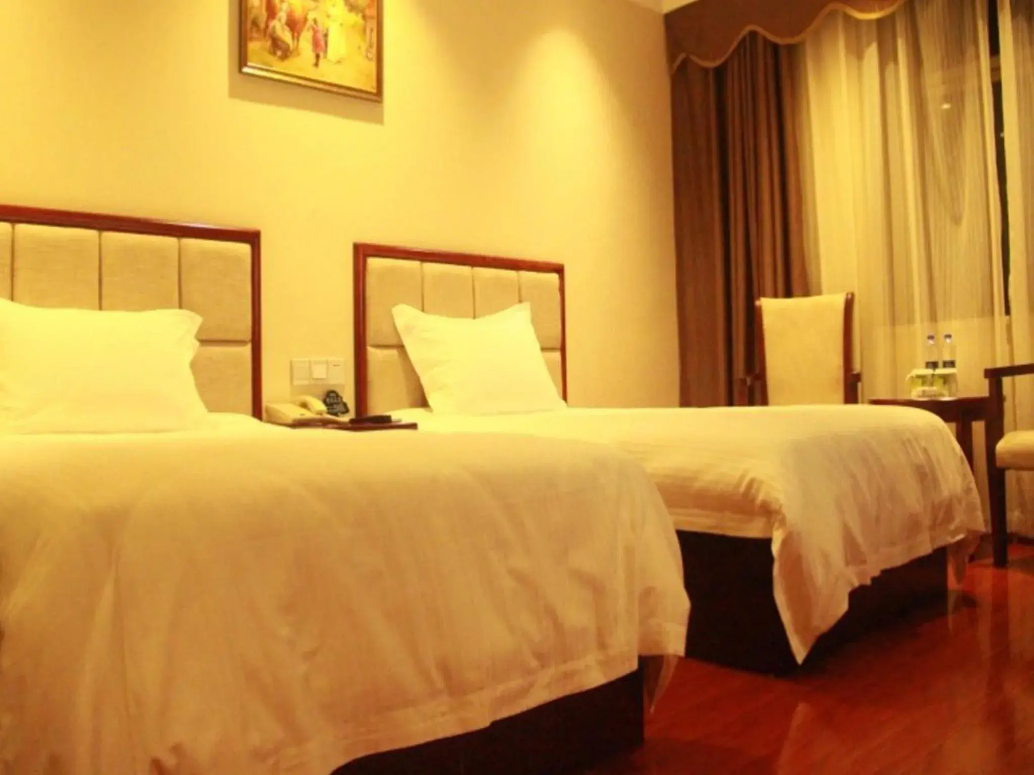 Bed in GreenTree Inn Guangzhou Panyu Chimelong Paradise Business Hotel Bed in GreenTree Inn Guangzhou Panyu Chimelong Paradise Business Hotel