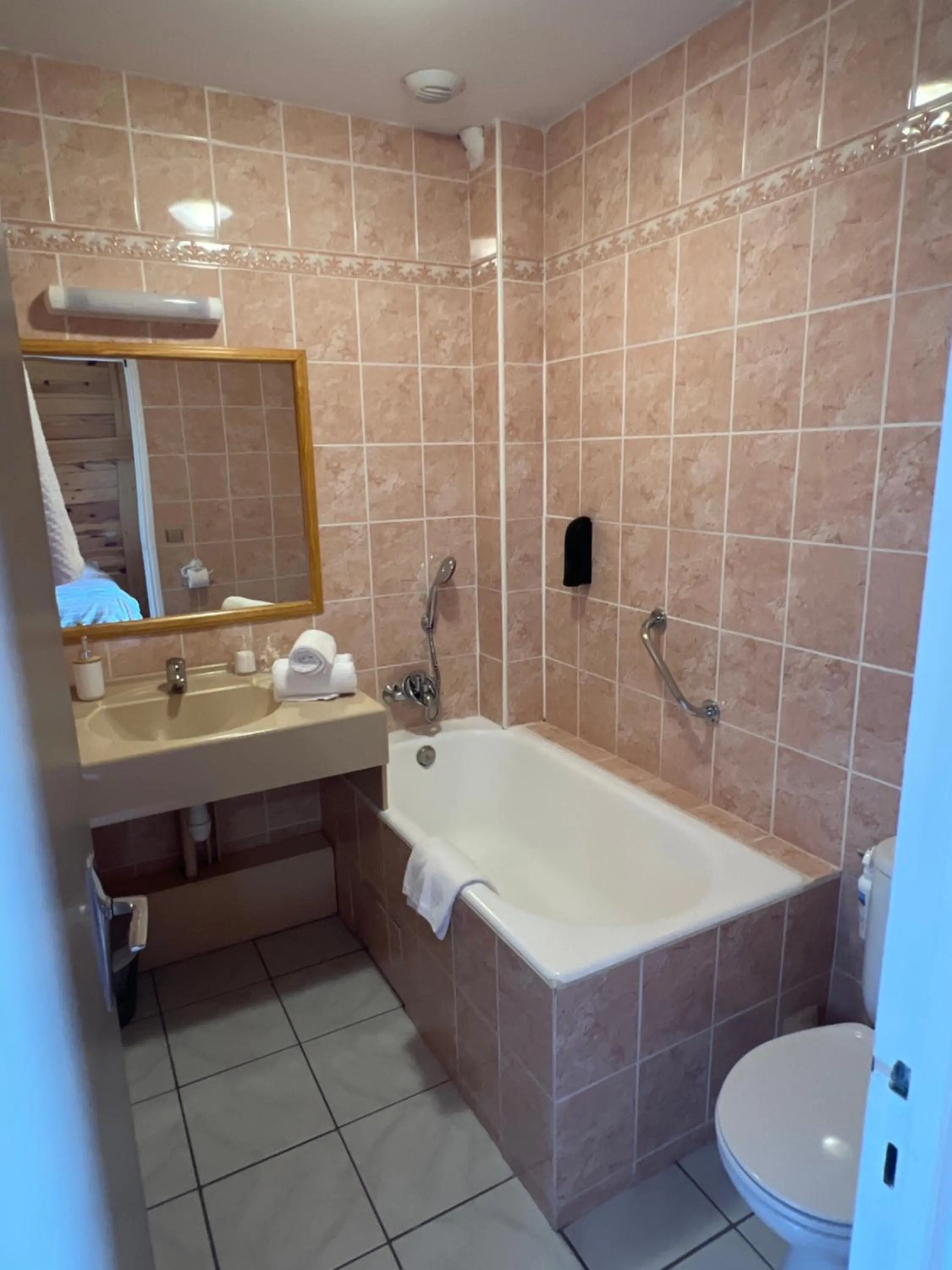 Hôtel Restaurant La Pendine