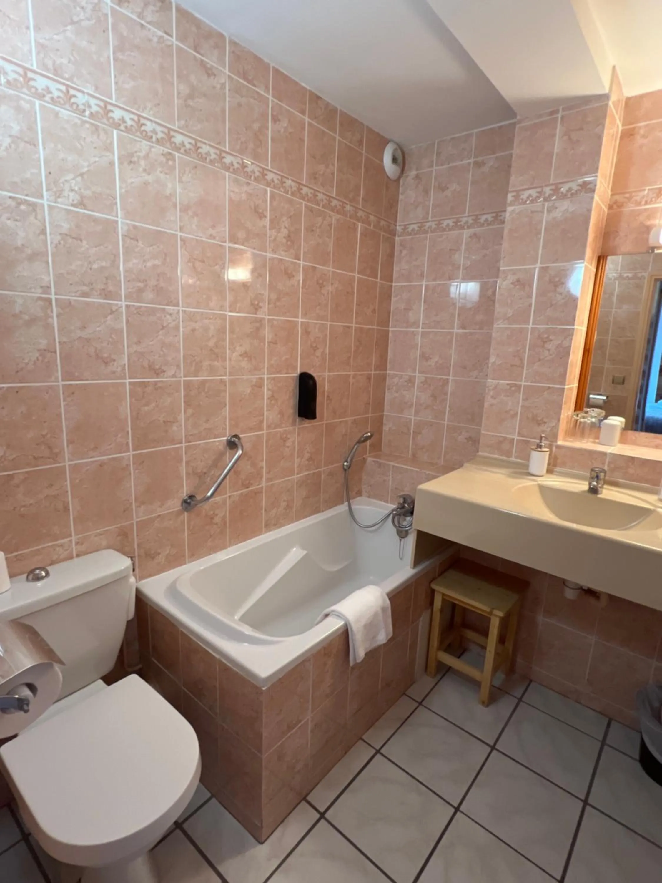 Hôtel Restaurant La Pendine