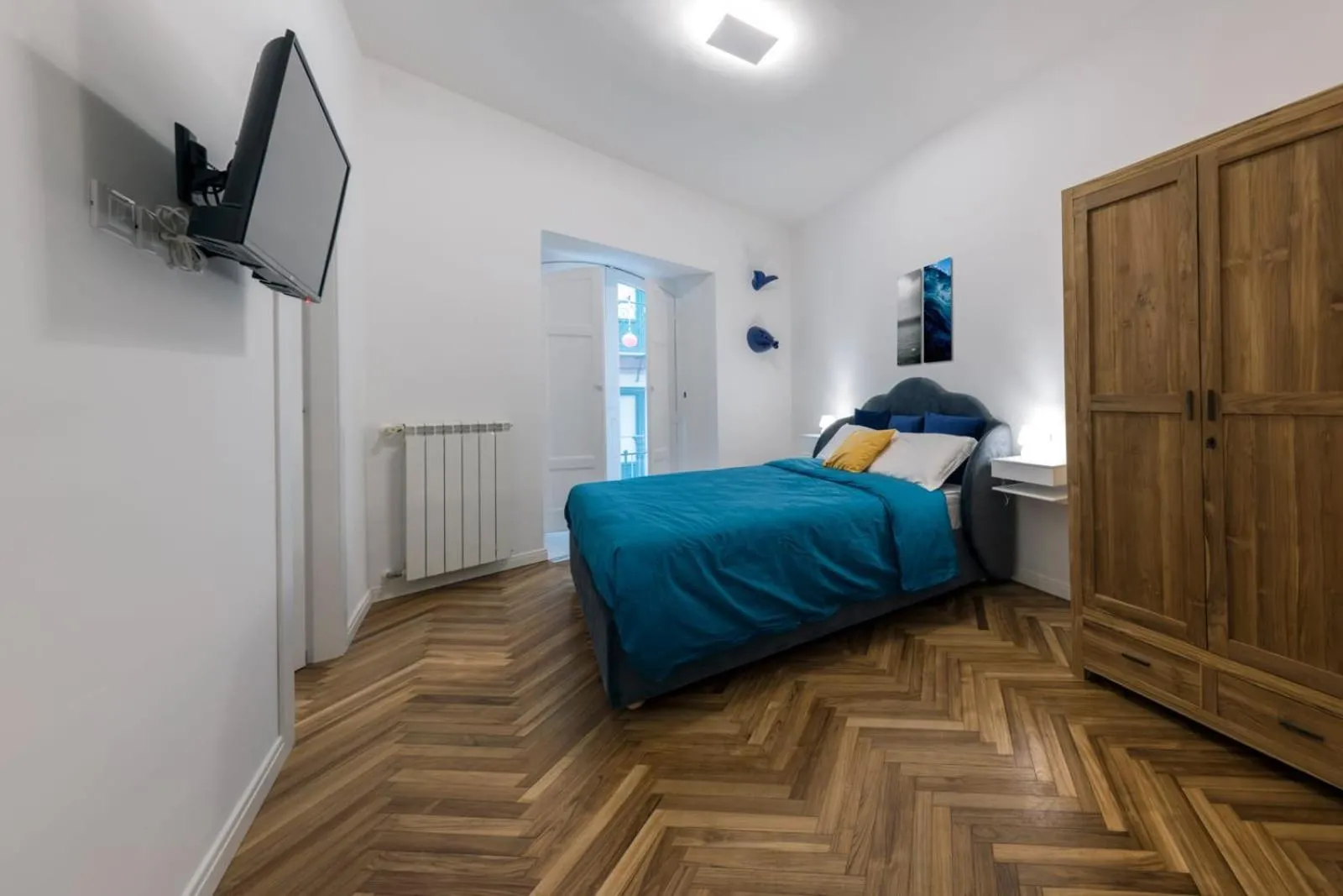 Bed in L'Incanto House