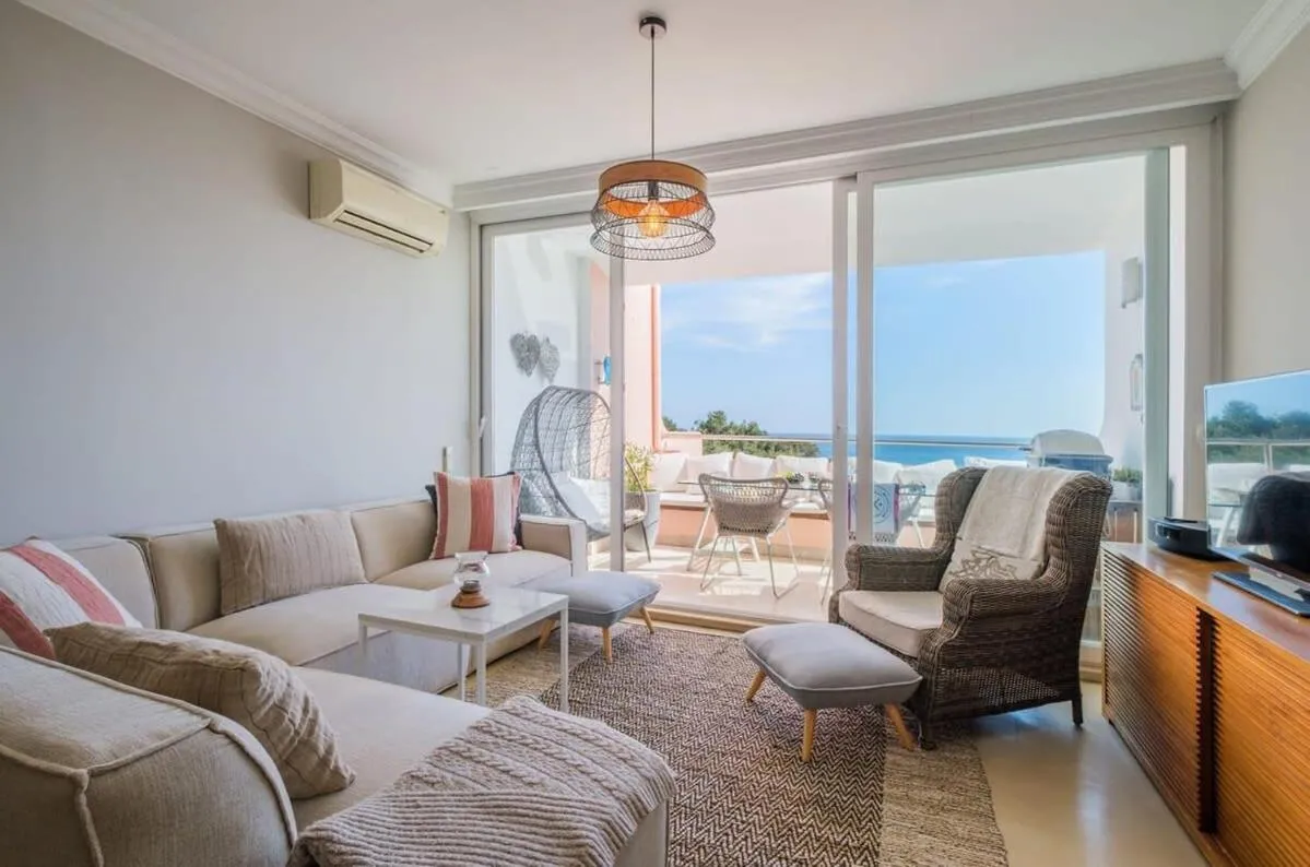 Luxury Sea View