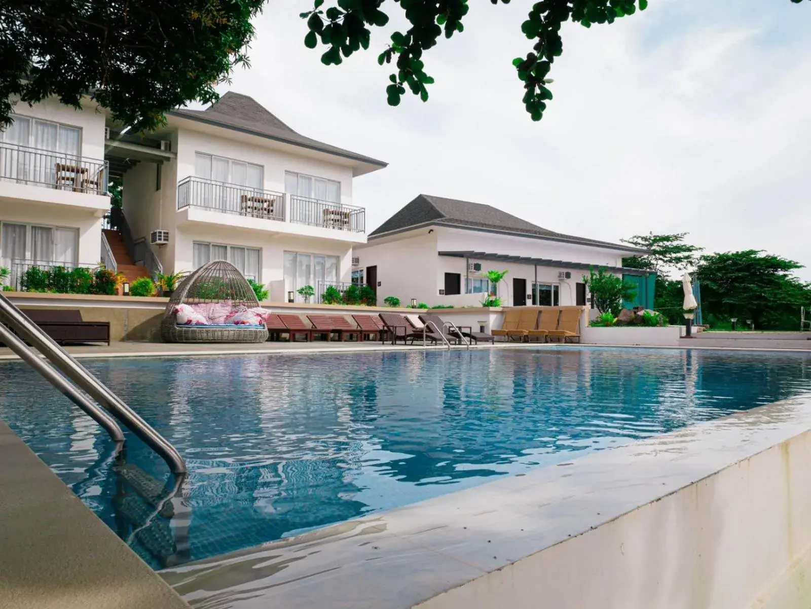 Property building in Hava Resort Calatagan Property building in Hava Resort Calatagan