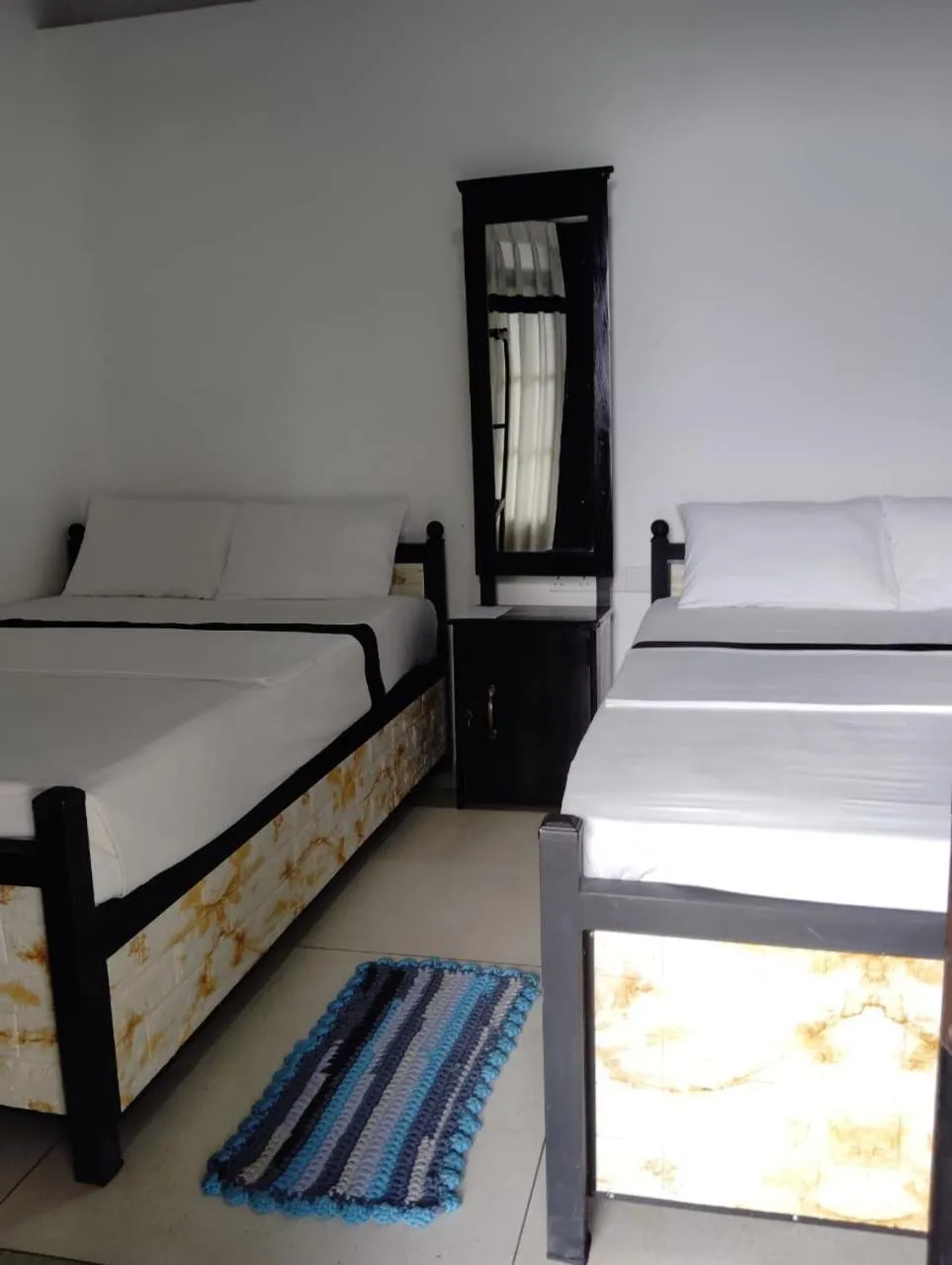 Photo of the whole room, Bed in Knuckles Range Bungalow