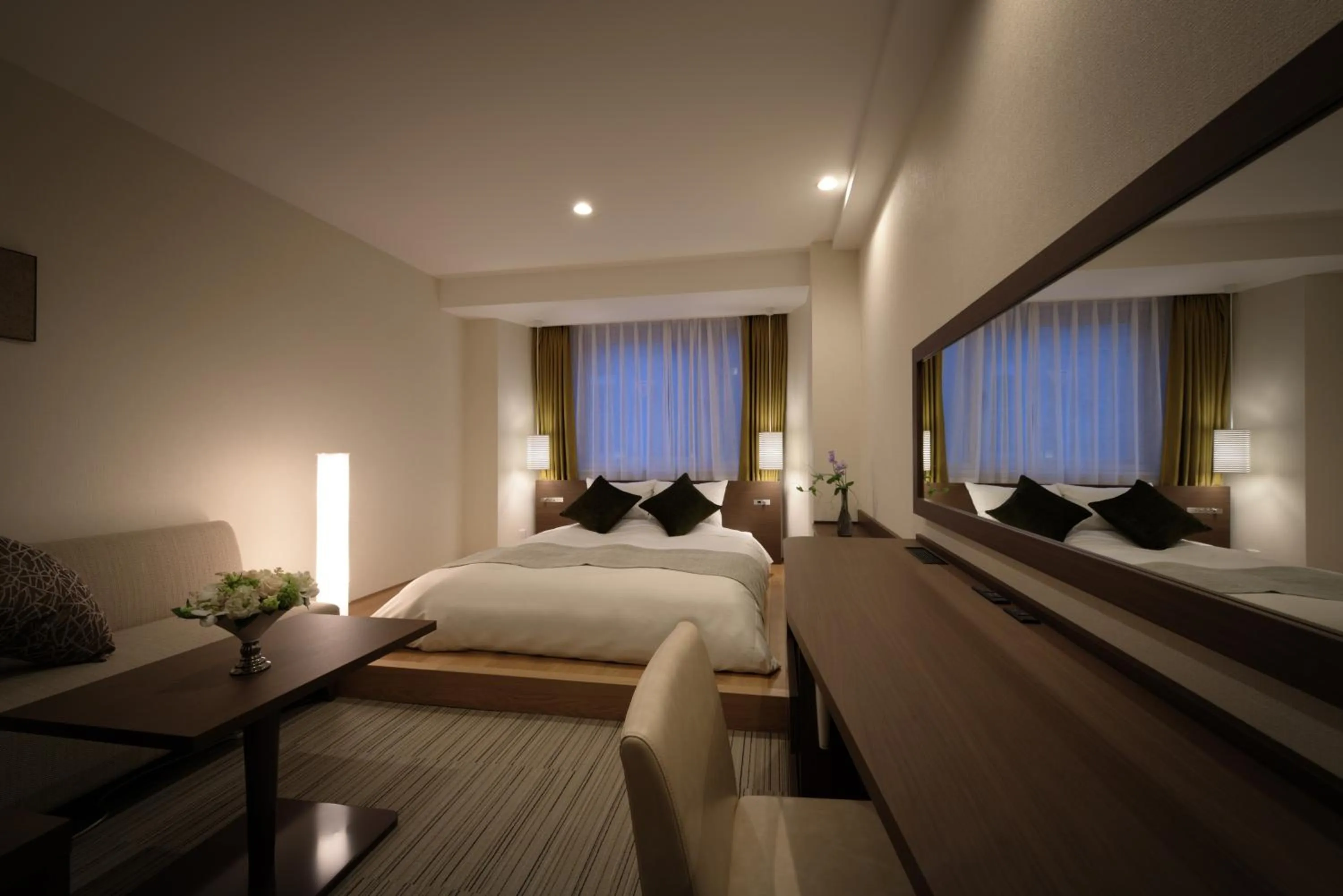 Photo of the whole room, Bed in Hotel Royal Morioka