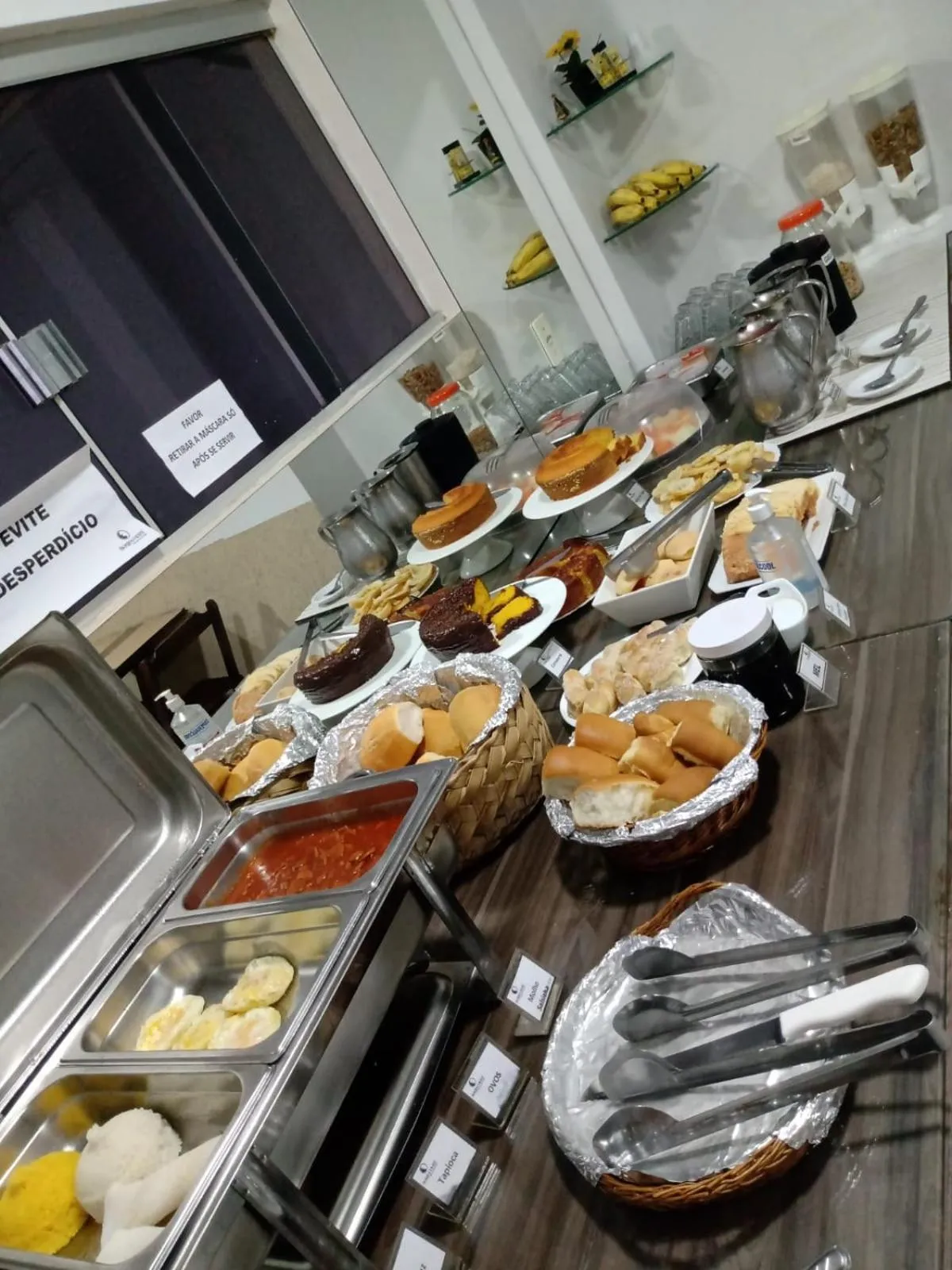 Food and drinks in Borges Hotel