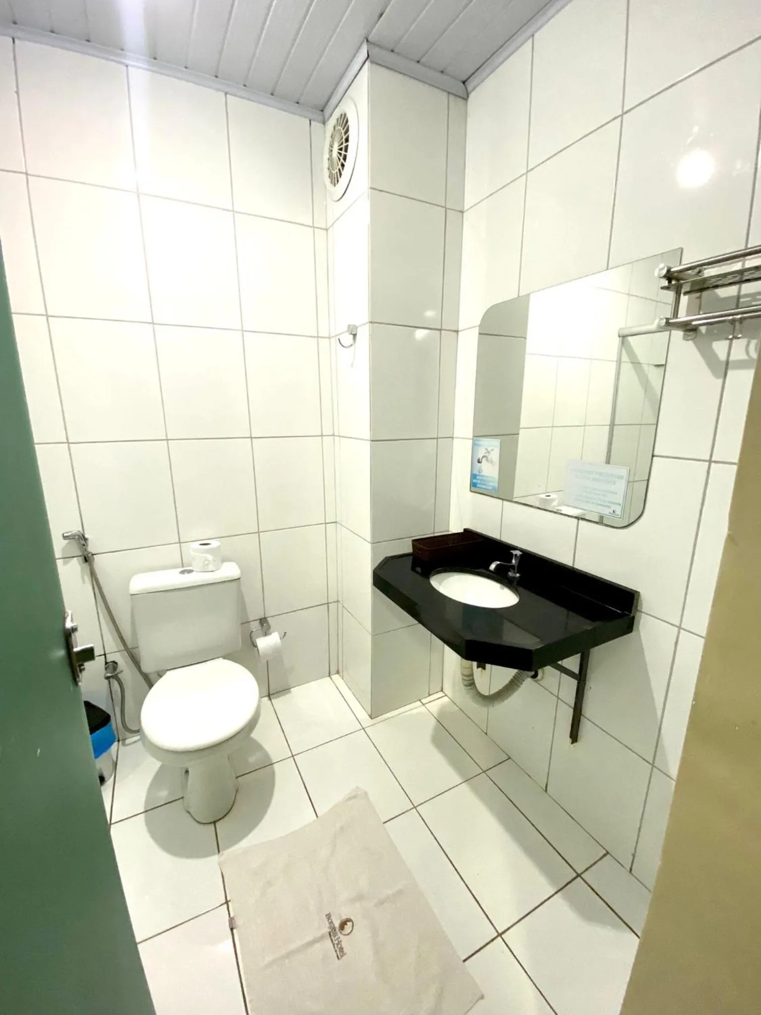 Bathroom in Borges Hotel