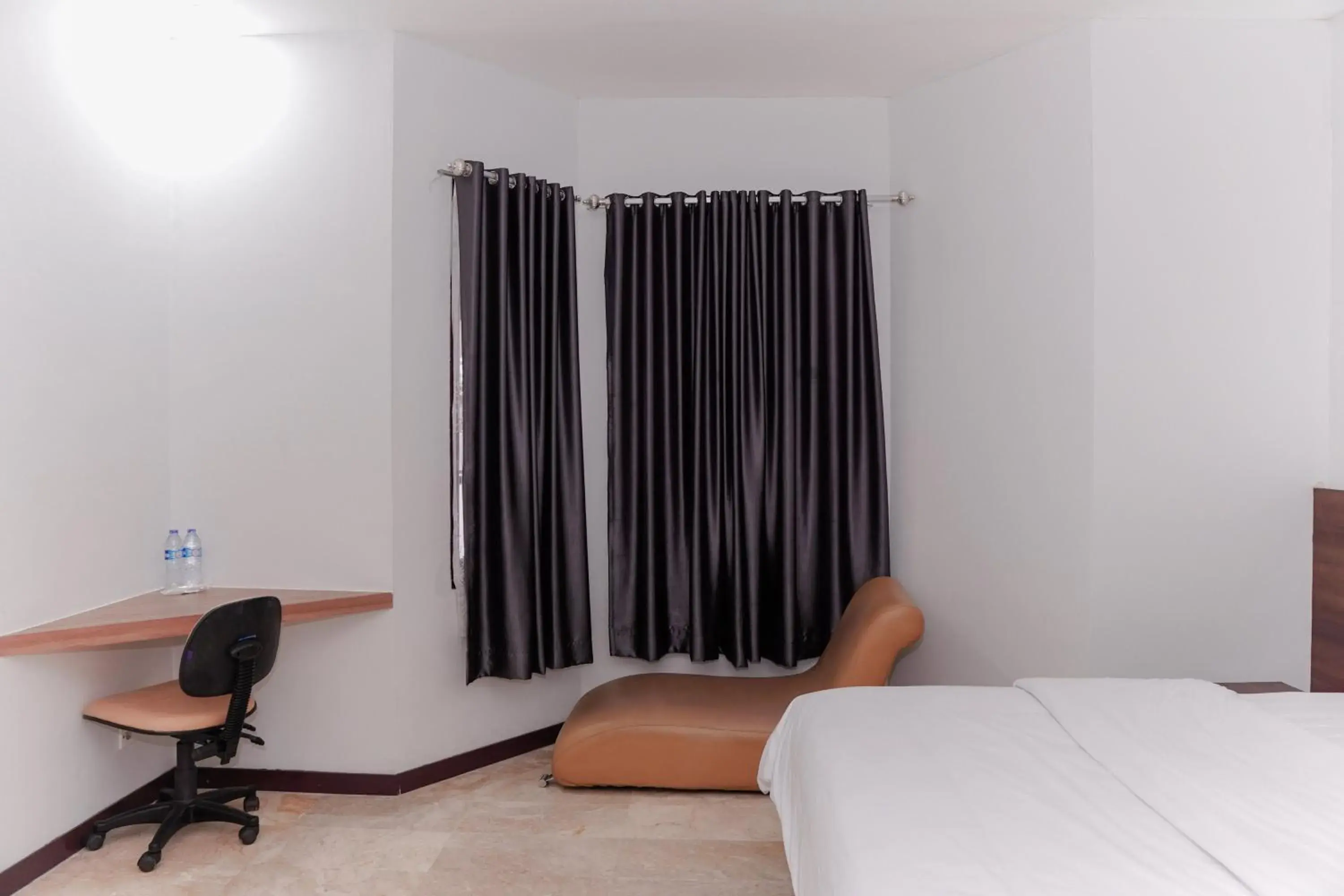 Photo of the whole room in 555 Nangka Guest House Photo of the whole room in 555 Nangka Guest House