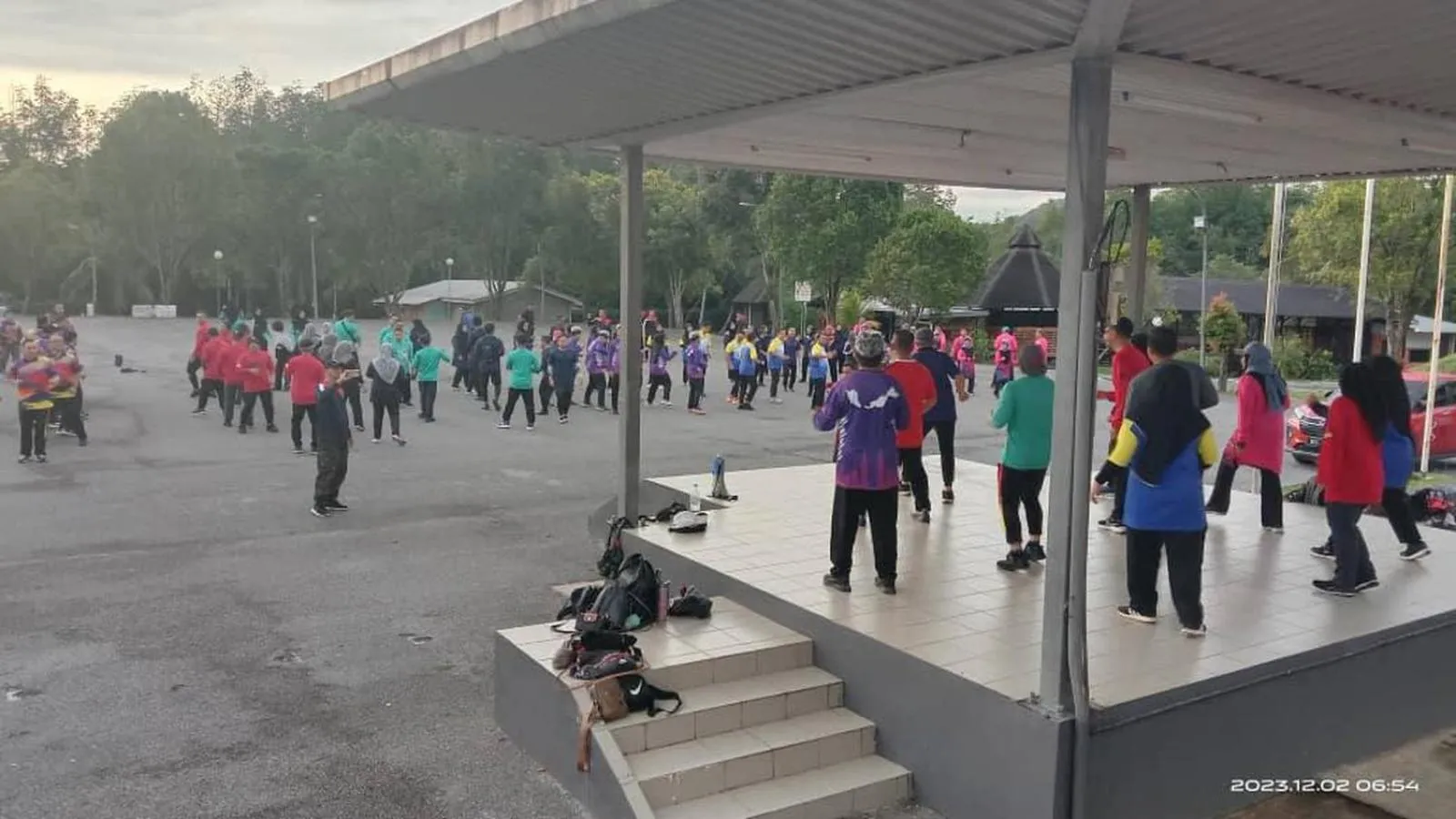 group of guests in Putra Sentosa Retreat Camp, Sematan