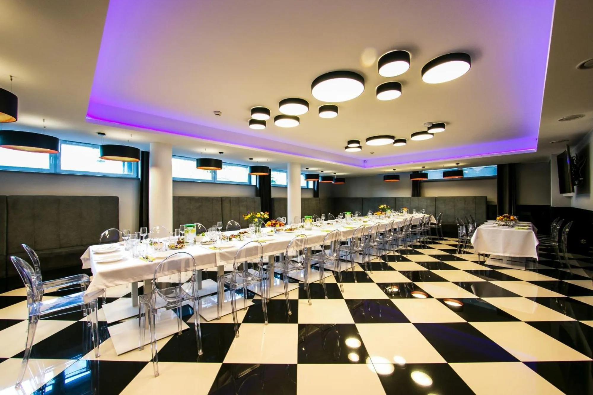 Entertainment in Vigo Hotel