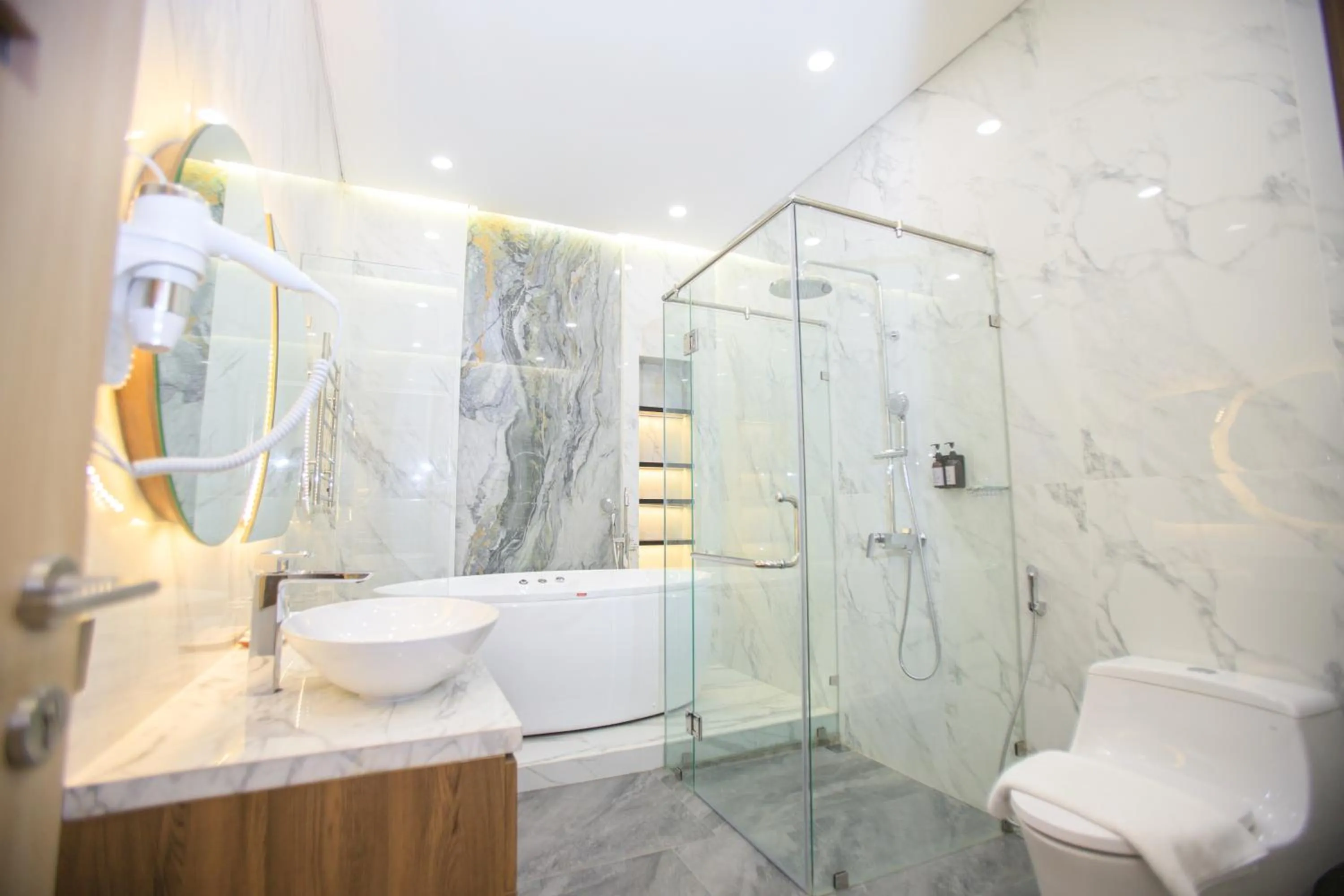 Bathroom in Two K Azana Style Hotel Bengkulu