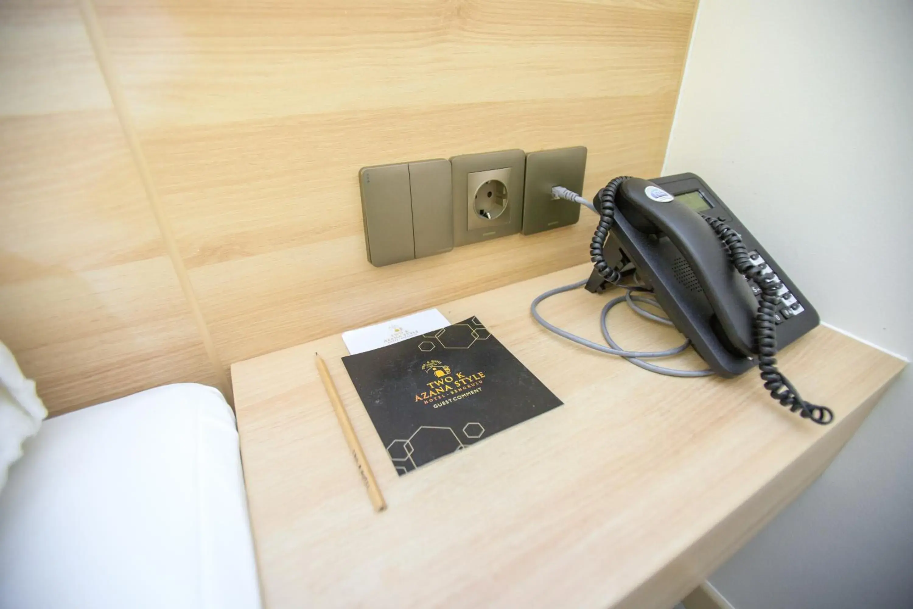 Deluxe Twin Room in Two K Azana Style Hotel Bengkulu Deluxe Twin Room in Two K Azana Style Hotel Bengkulu