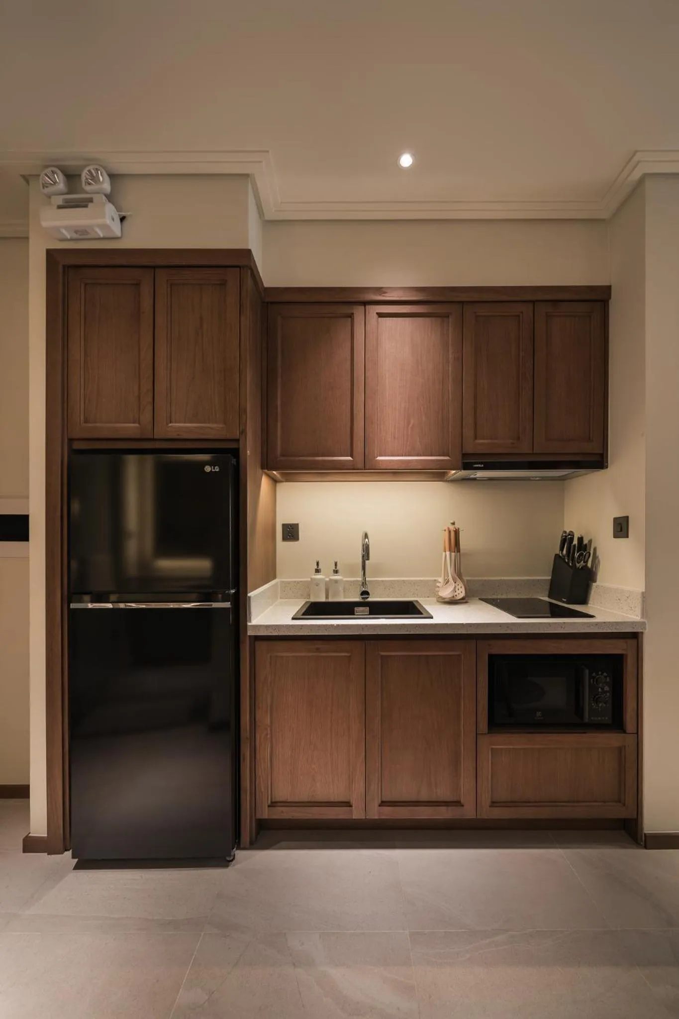 stove in Su Casa Phu Quoc Long Beach