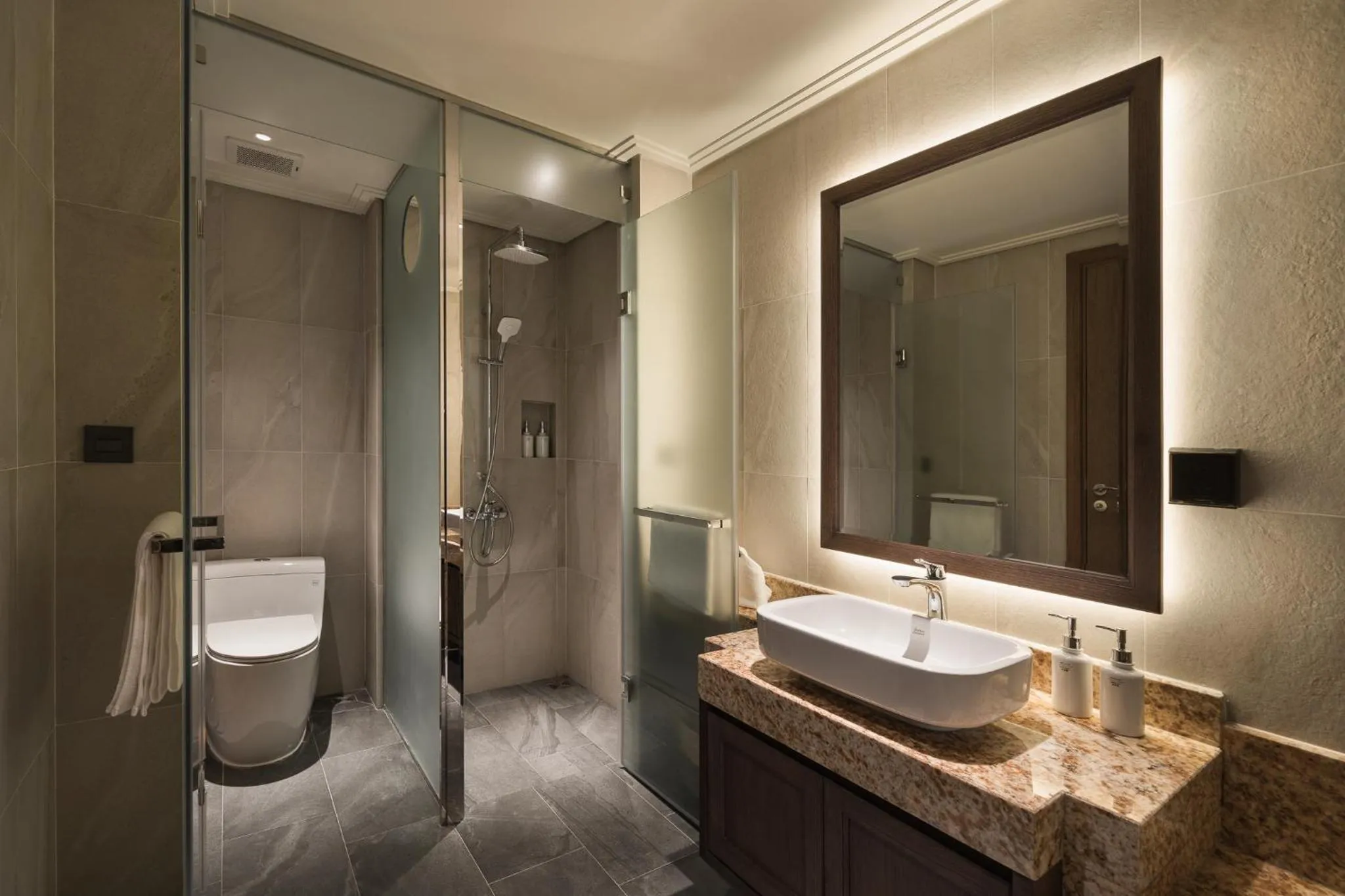 Bathroom in Su Casa Phu Quoc Long Beach