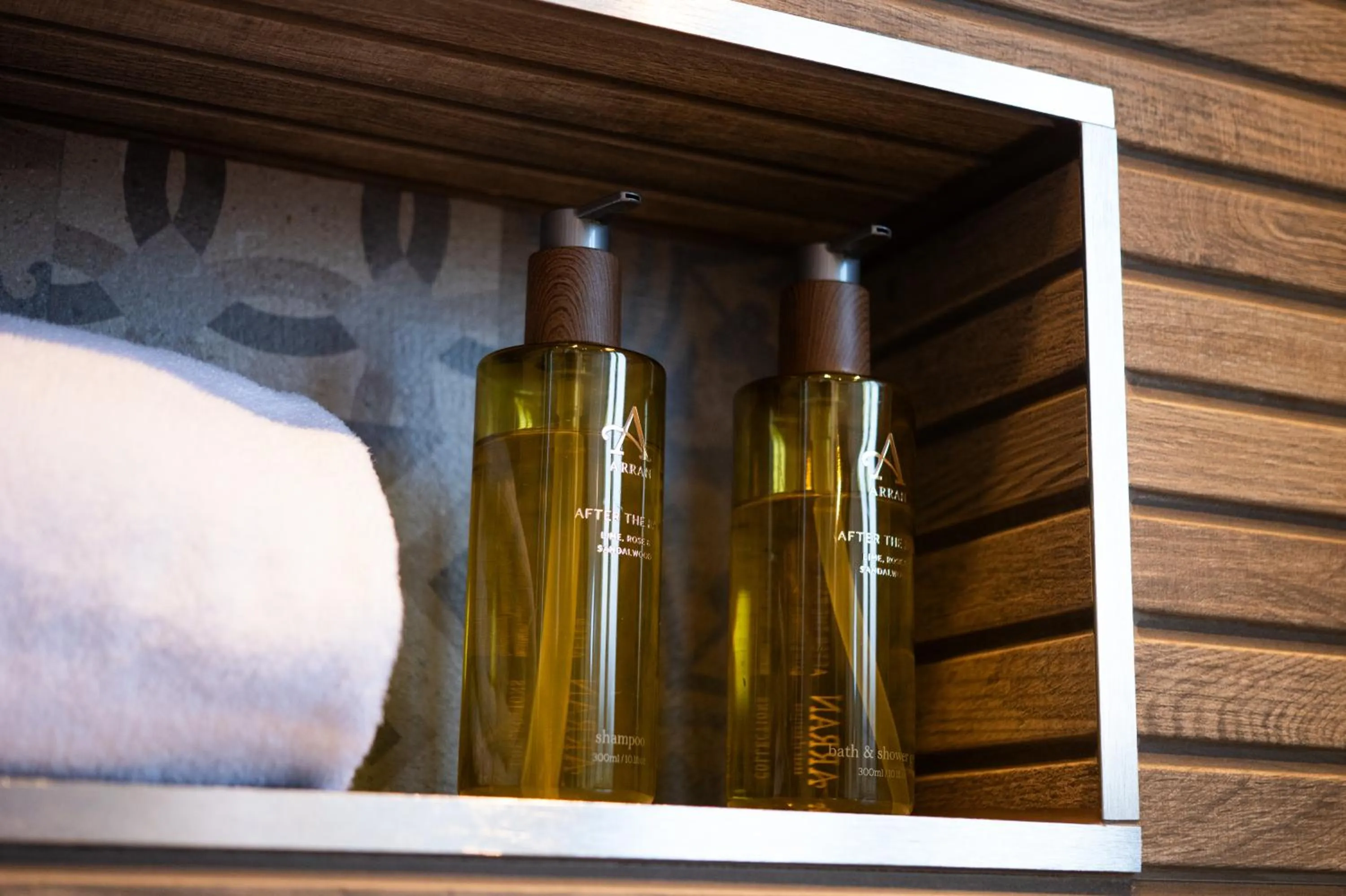 Bathroom in Abbotsford Hotel