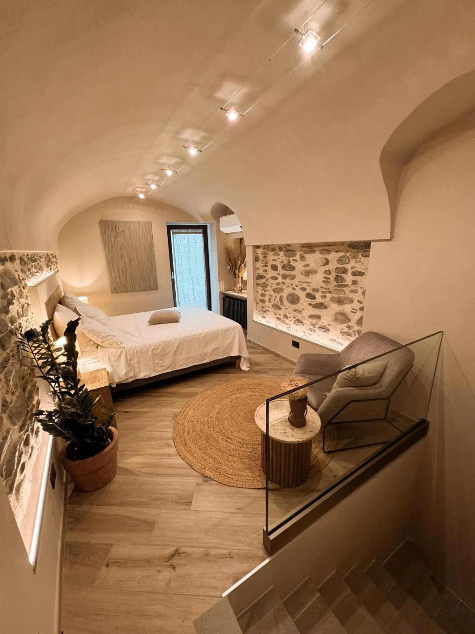 Bed in Talking Stones