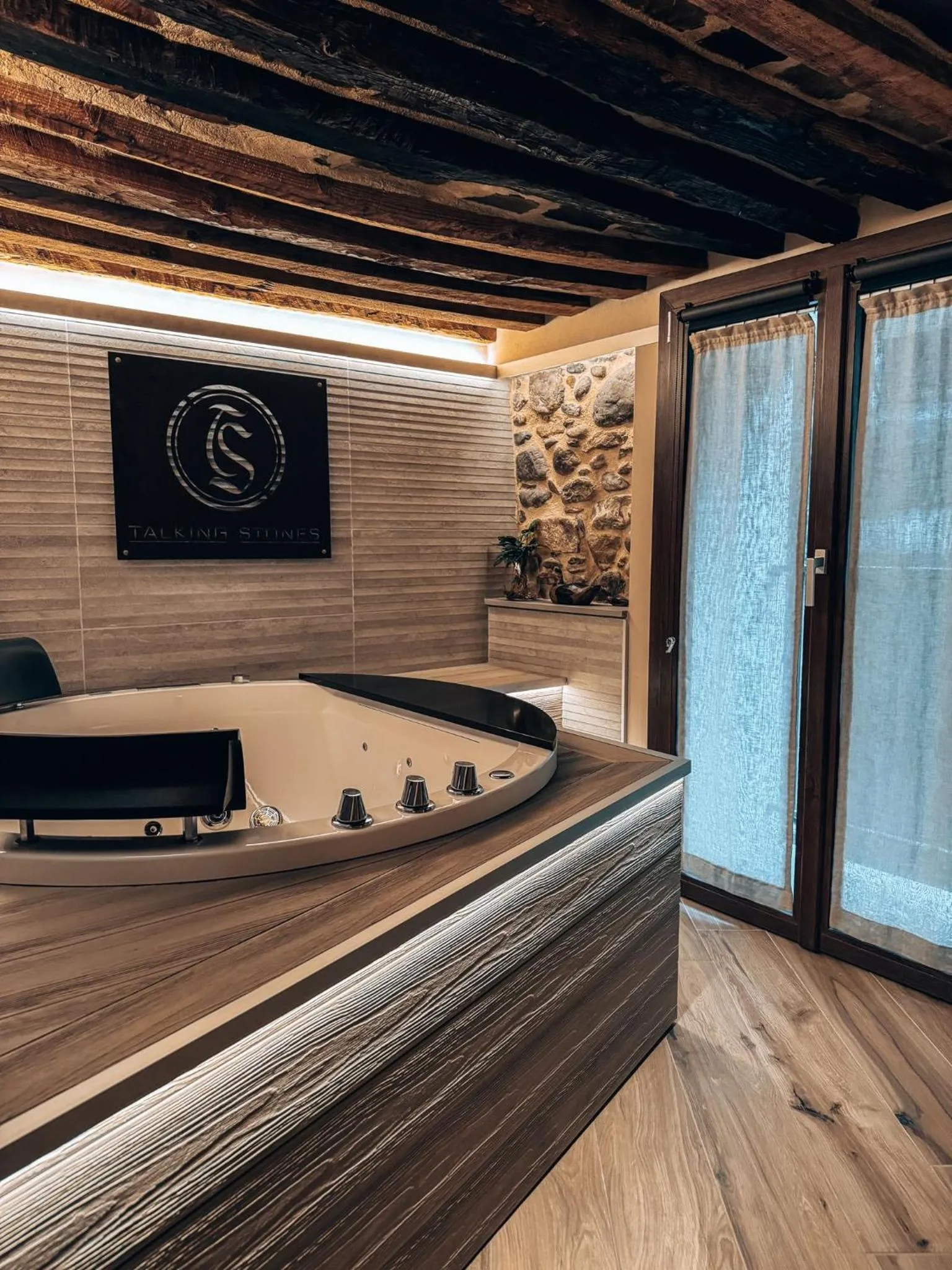 Hot Tub in Talking Stones