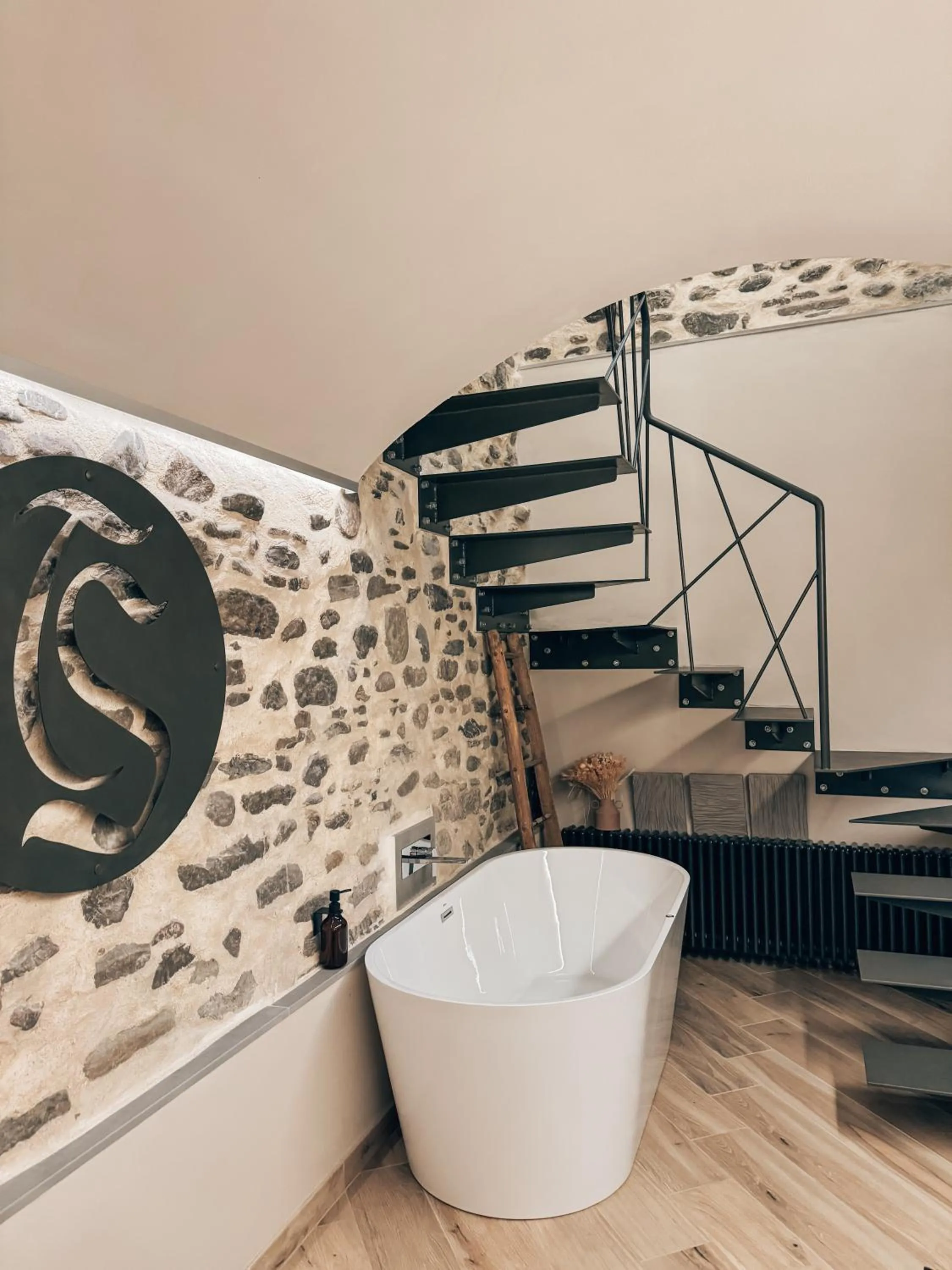 Bedroom in Talking Stones