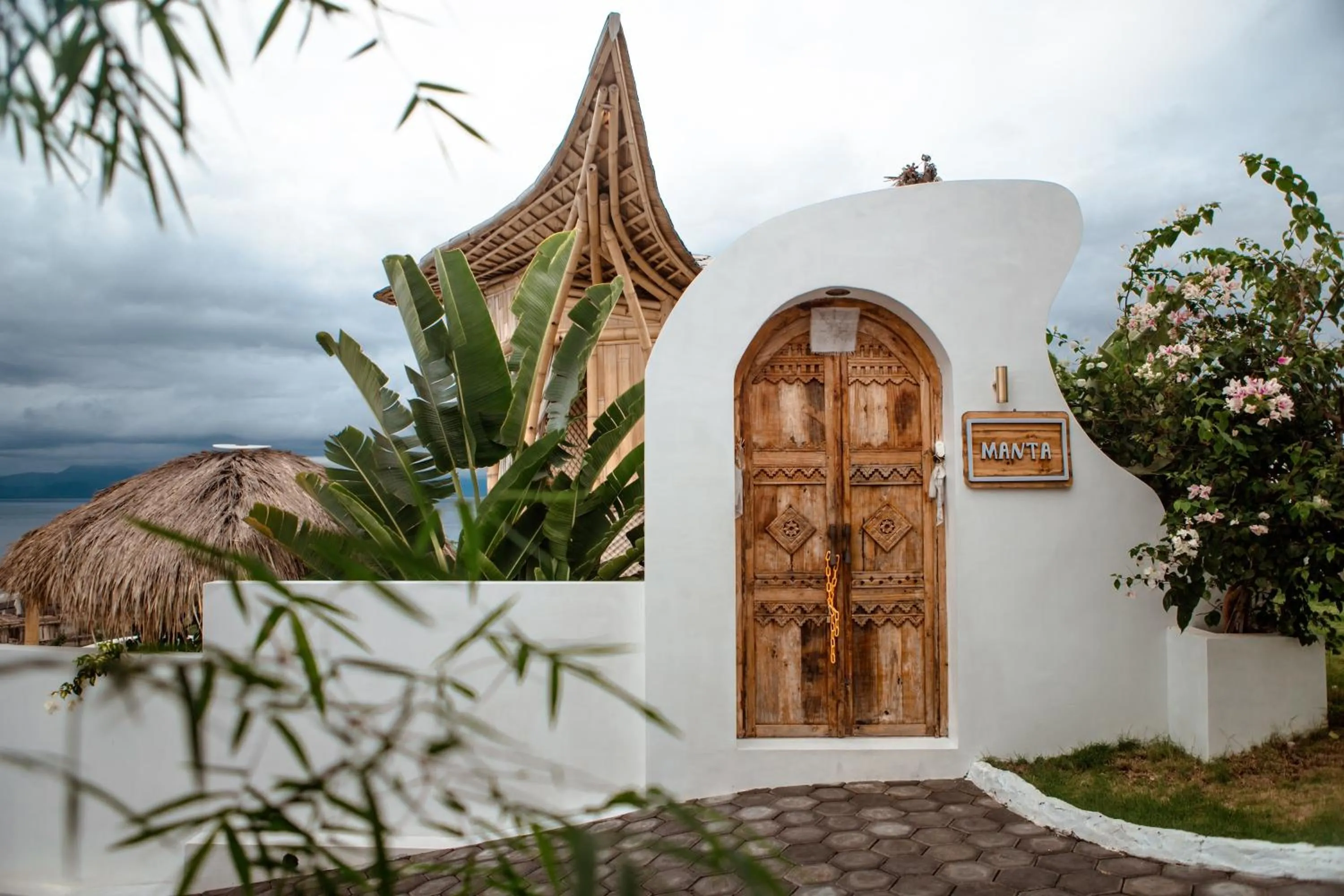 Property building in Camanta Penida - Adult Only