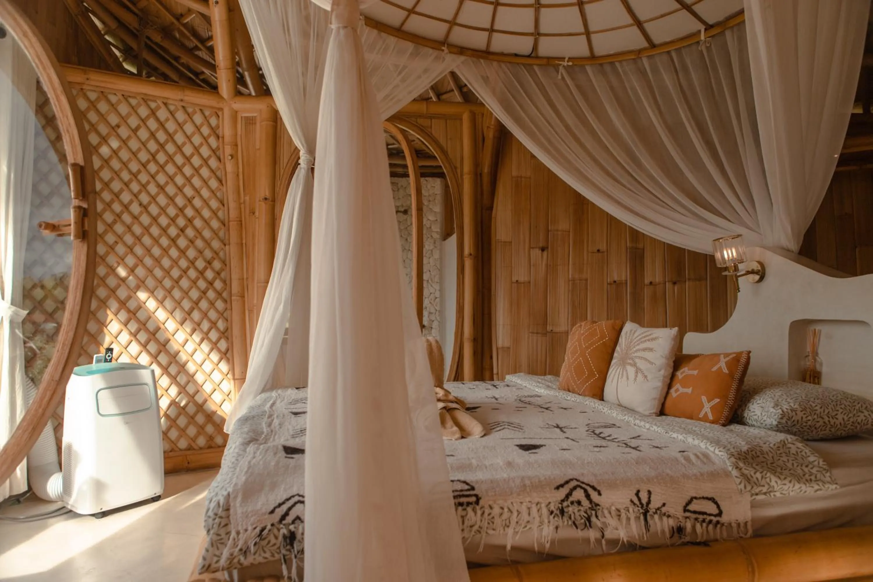 Bed in Camanta Penida - Adult Only