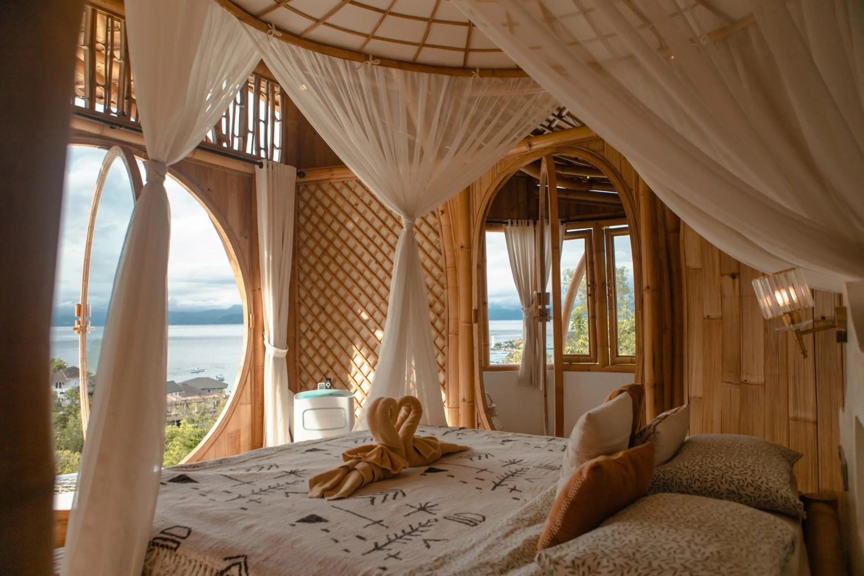 Bed in Camanta Penida - Adult Only