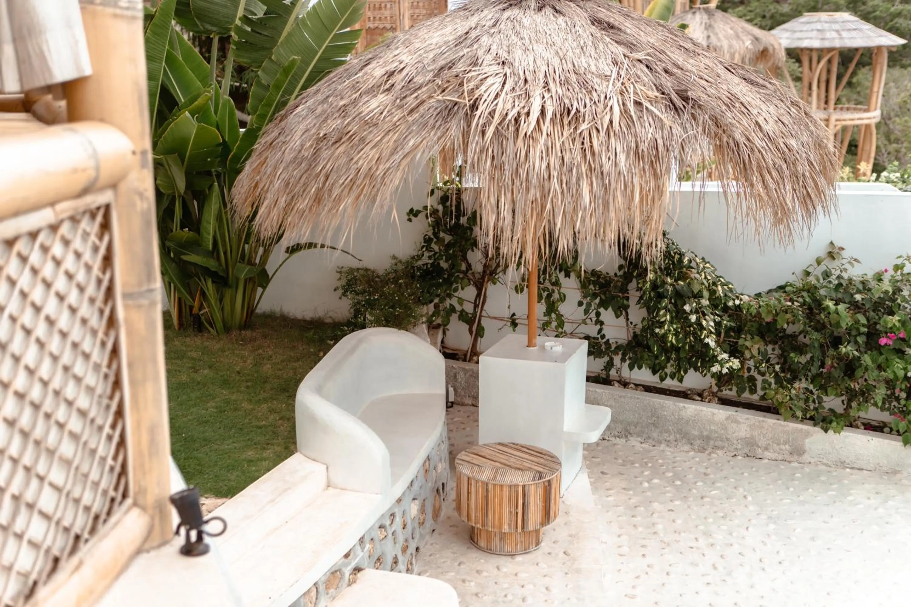 Patio in Camanta Penida - Adult Only