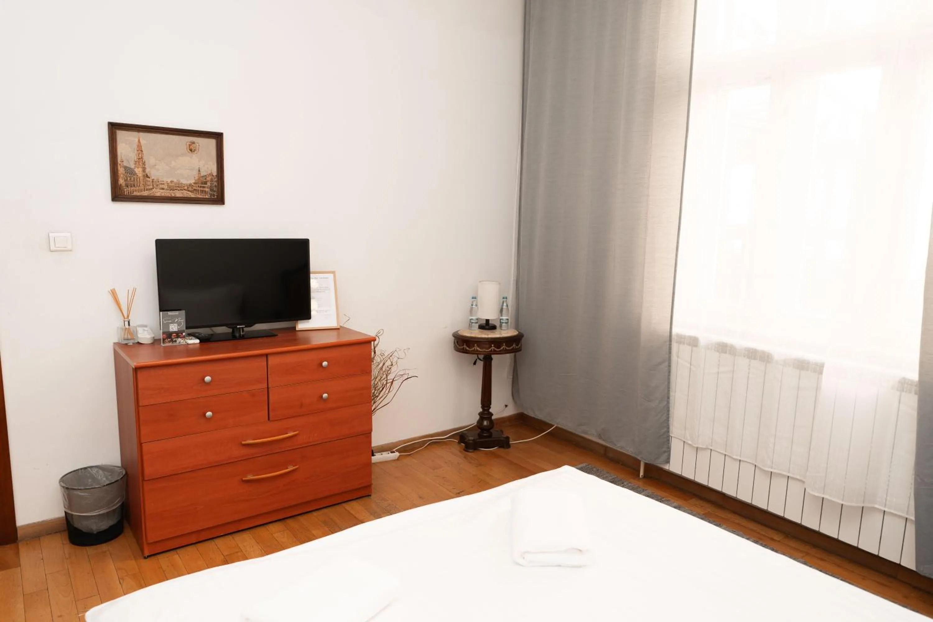 Bed in George&Dragon Rooms