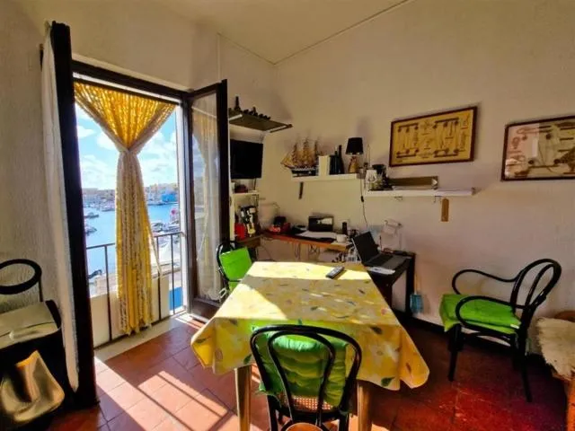 Deluxe Family Room in BB Lampedusa Cavaliere