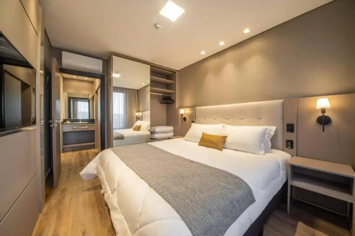Quadruple Room with Mountain View in Chateau Laghetto Collection Quadruple Room with Mountain View in Chateau Laghetto Collection