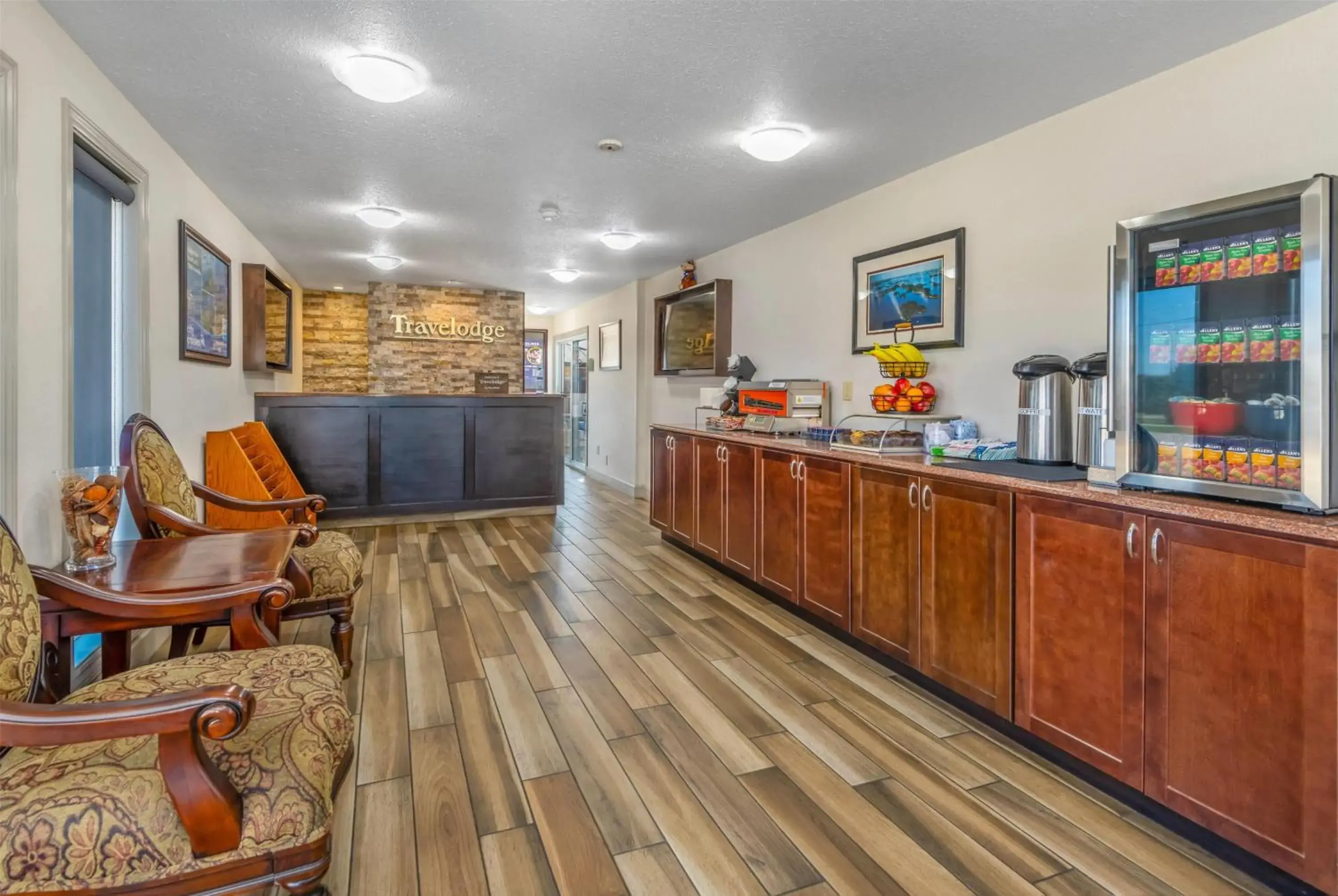 Breakfast in Travelodge by Wyndham Gananoque Breakfast in Travelodge by Wyndham Gananoque