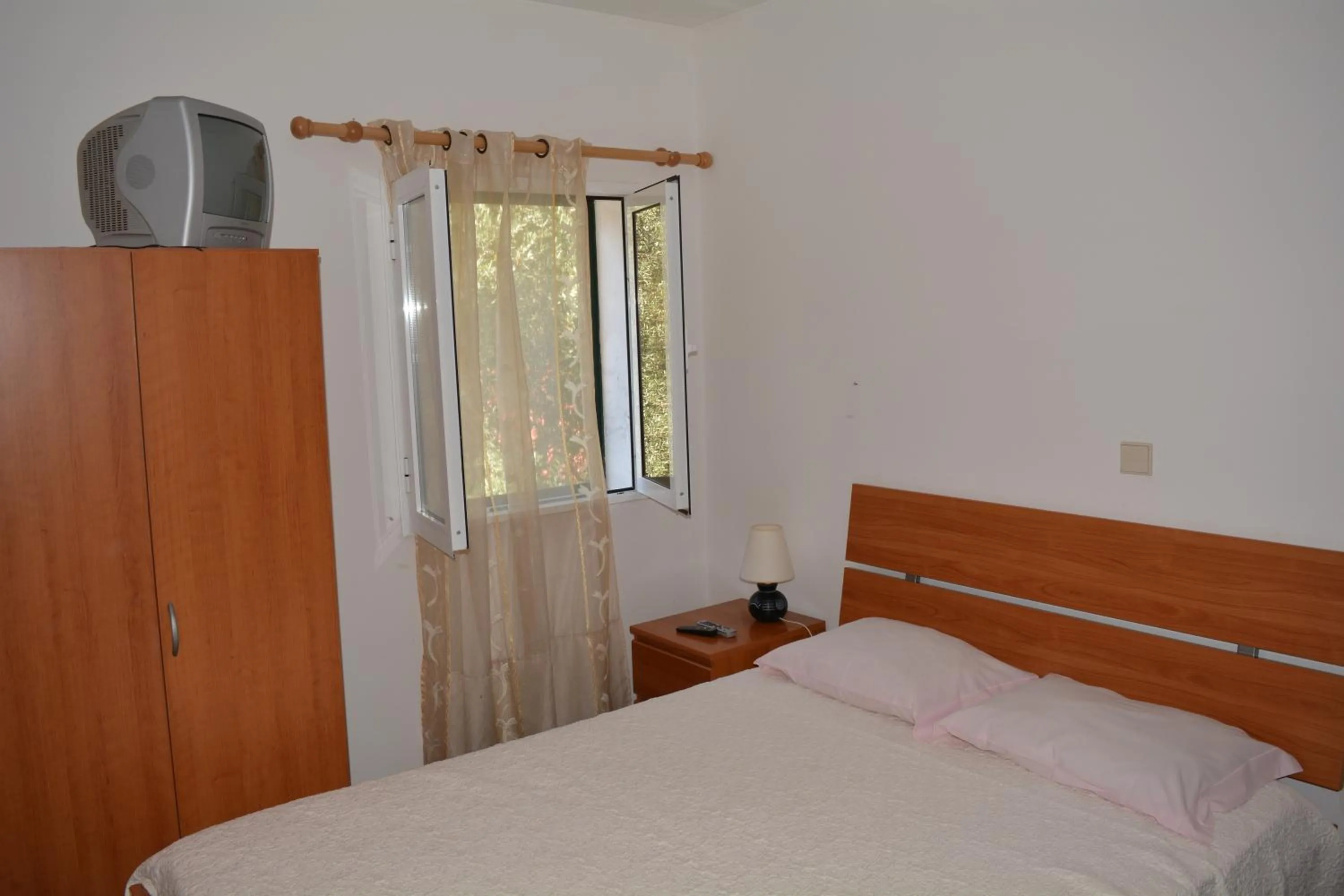 Bed in Casa Dos Santos Alojamento - Guest House