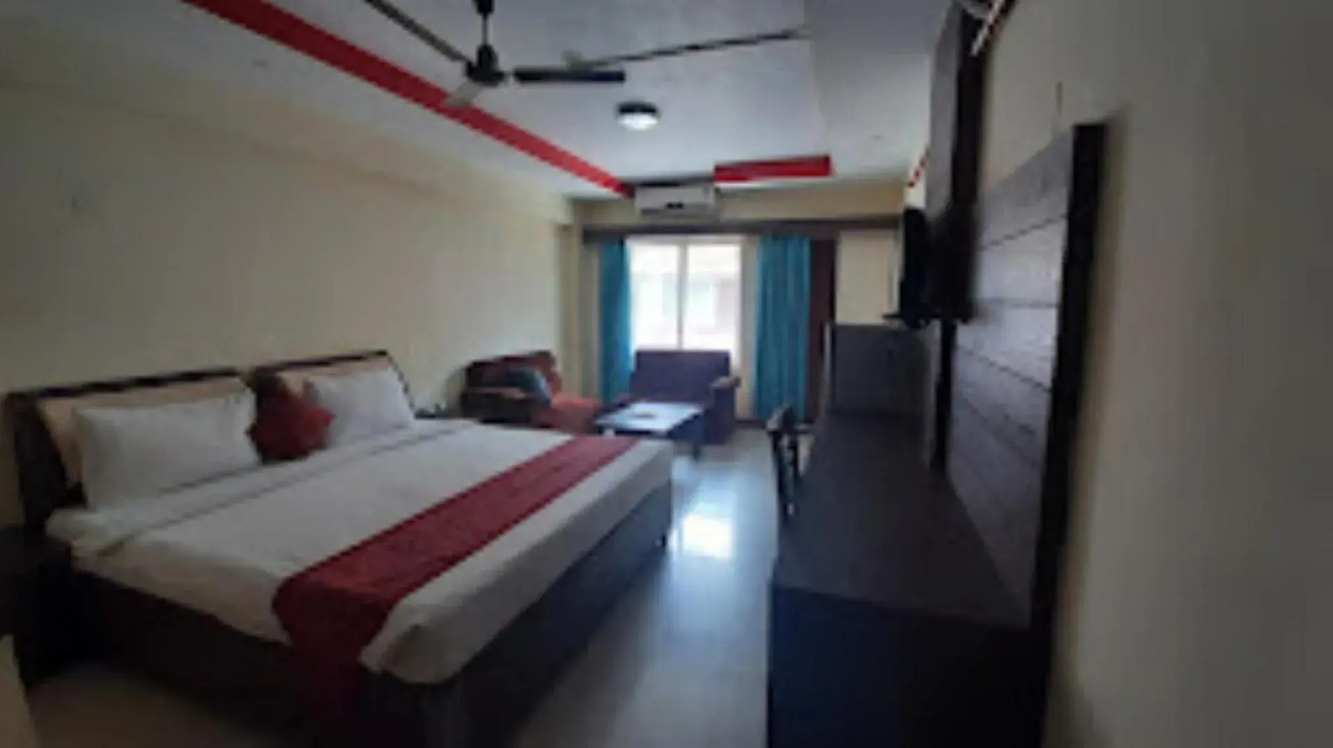 Bed in Blue Lily Beach Resort Bed in Blue Lily Beach Resort