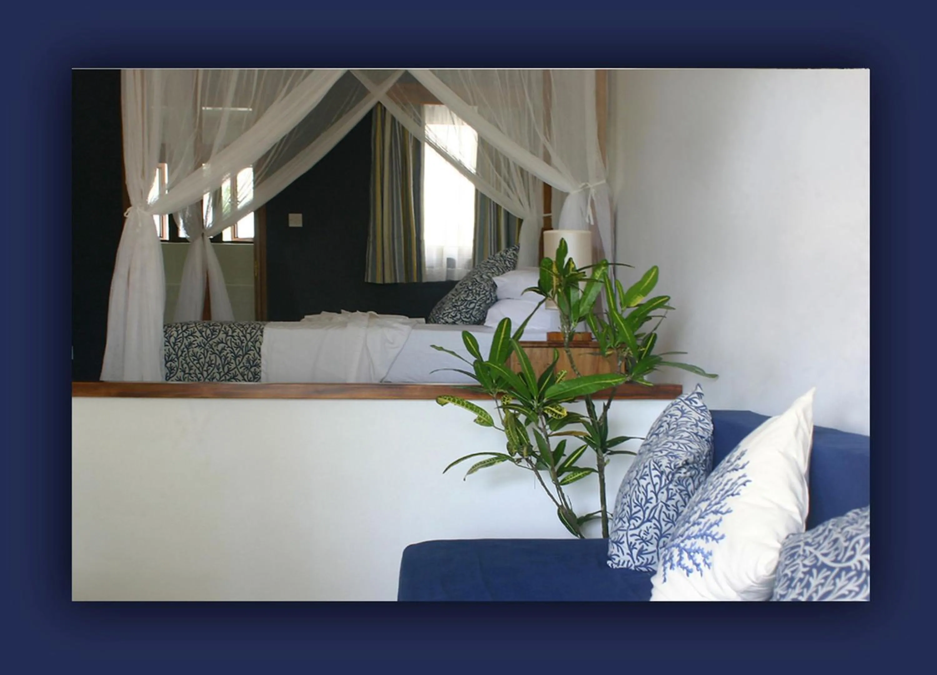 Day in L'Hirondelle Self Catering Guest House