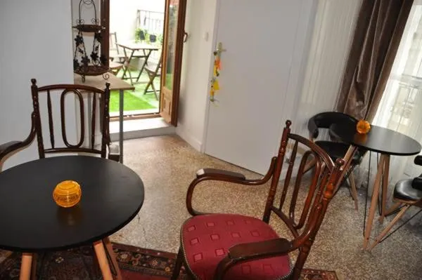 Dining area in Ida Chambres d'hôtes B&B