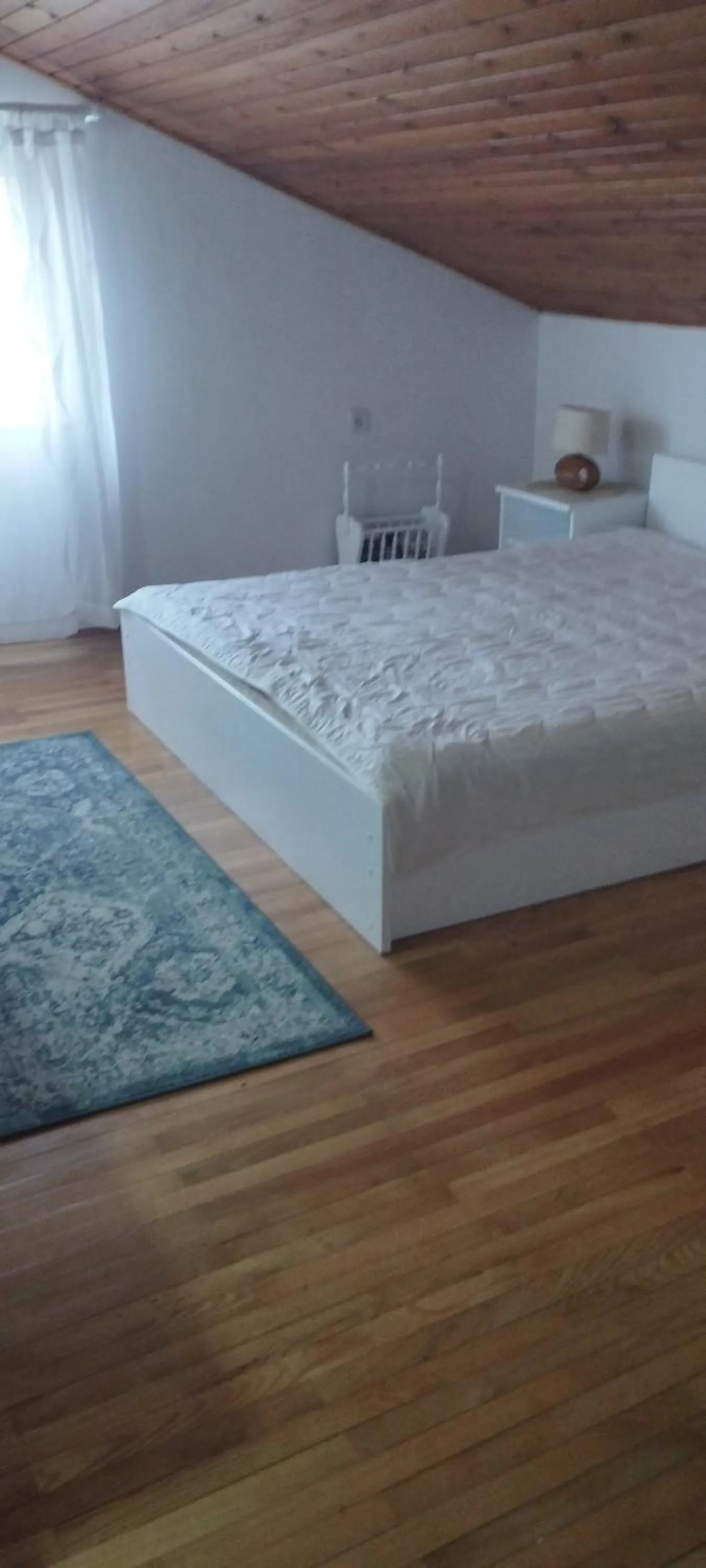 Bedroom, Bed in Apartment Školj