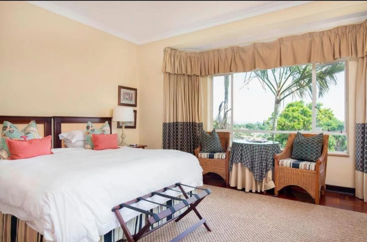Twin Room - single occupancy in Hilltop Manor Bed and Breakfast