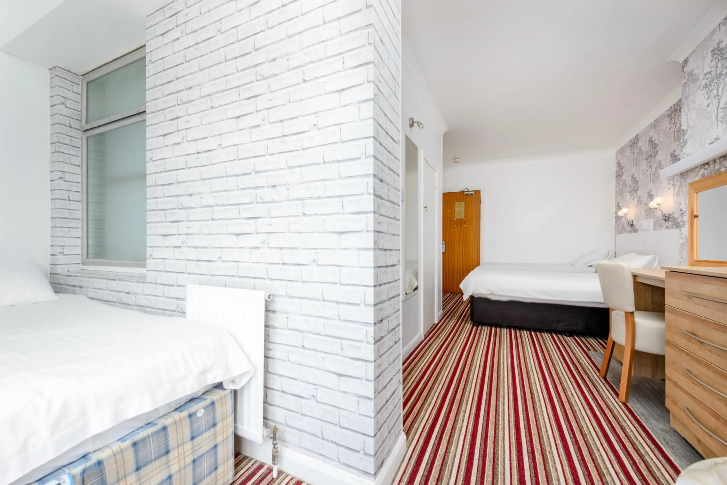 Bed in Barrowfield Hotel