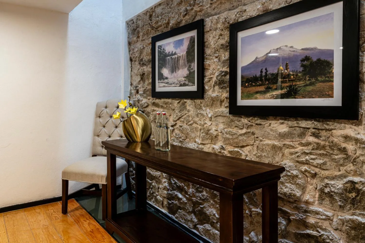 Decorative detail in HOTEL BOUTIQUE CASONA 65