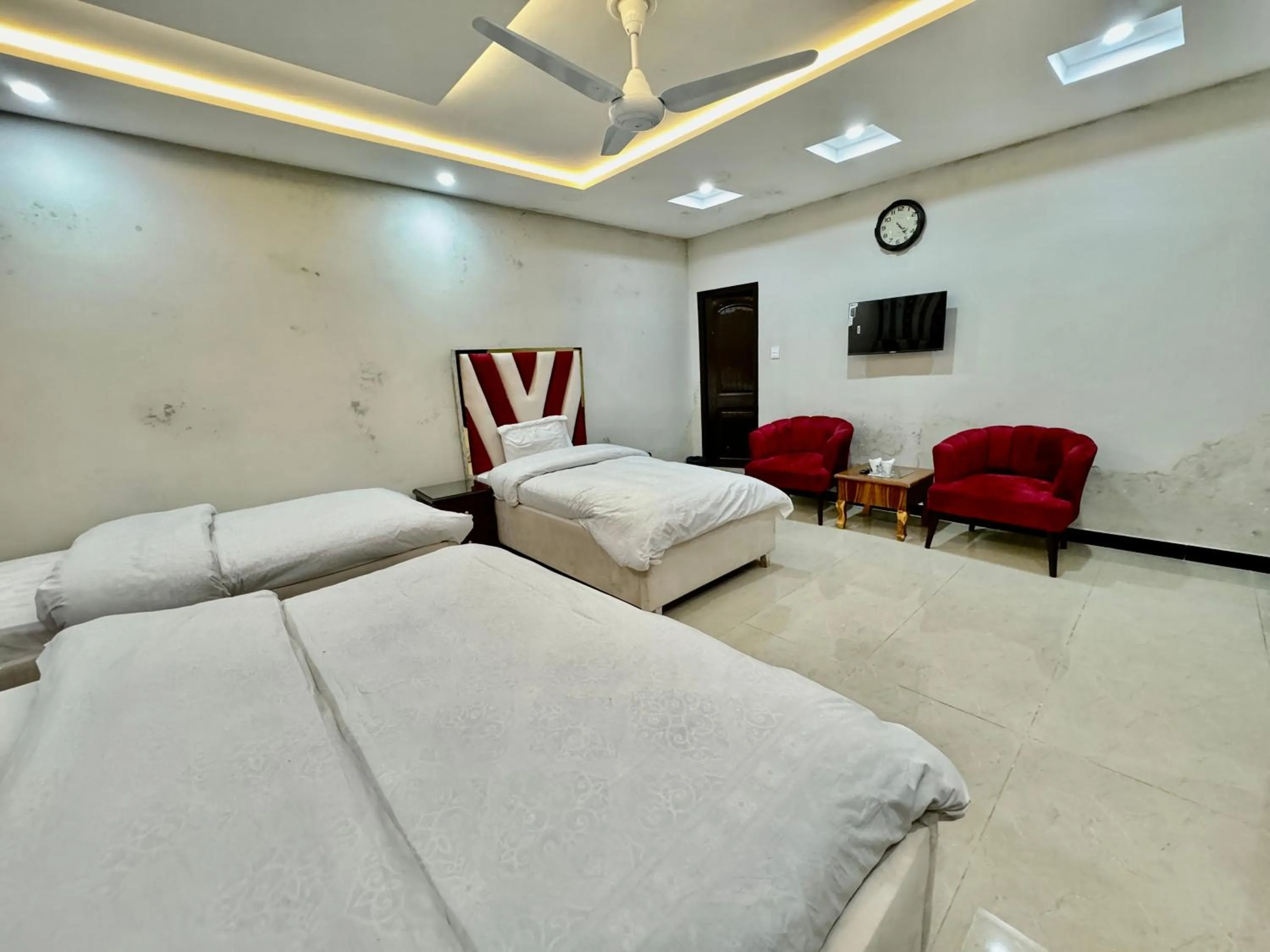 Bedroom, Bed in Millat Hotel G9-1