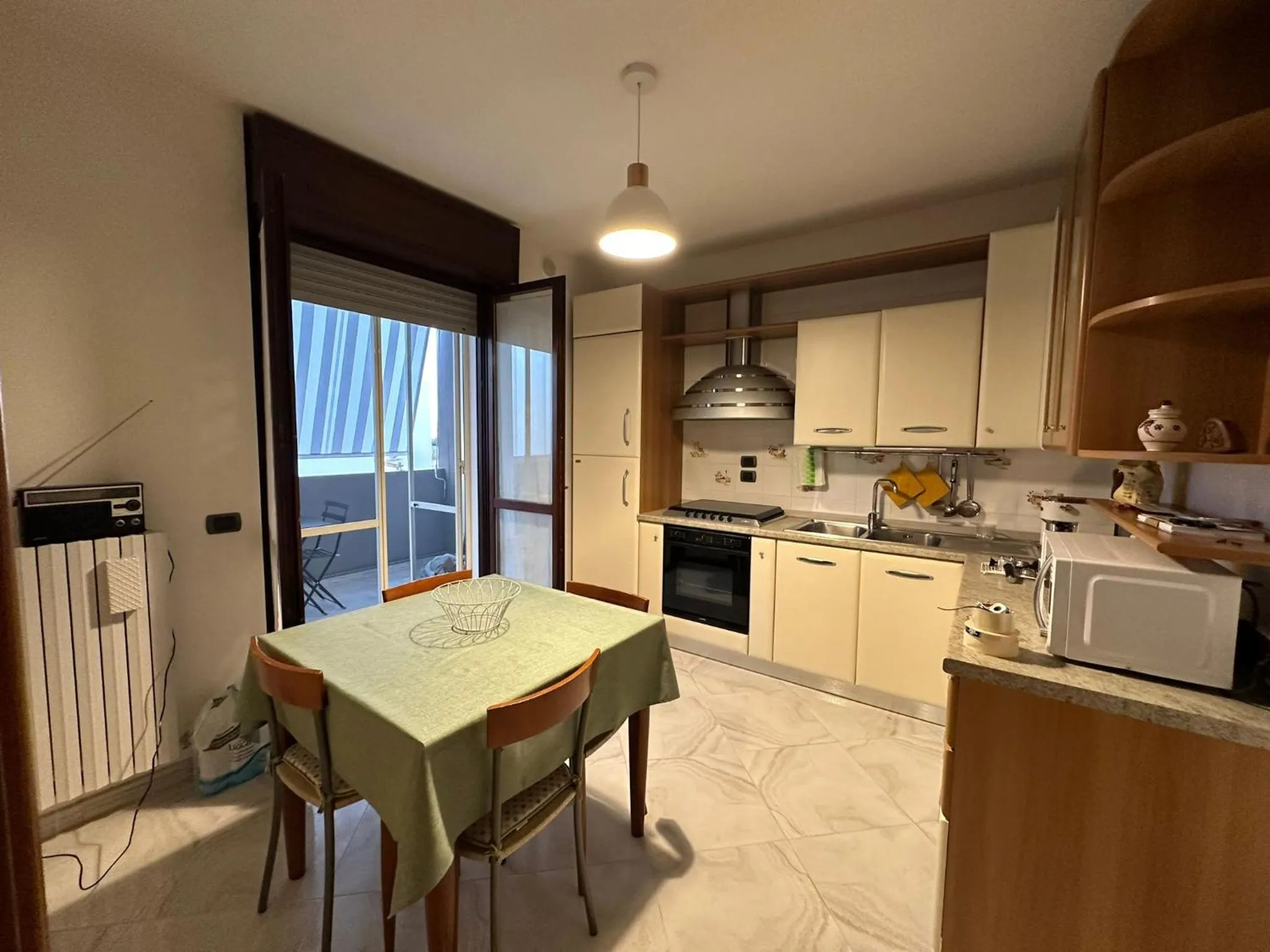 Dining area in A casa di Chiara