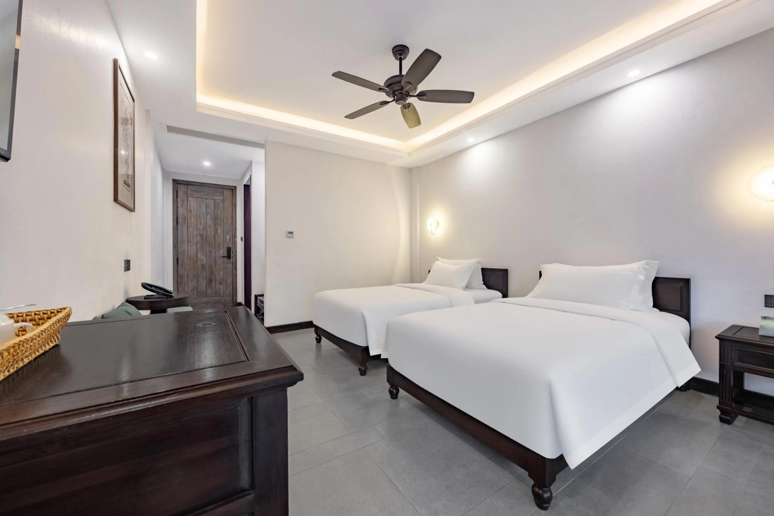 Photo of the whole room, Bed in Manyo Hotel and Resort