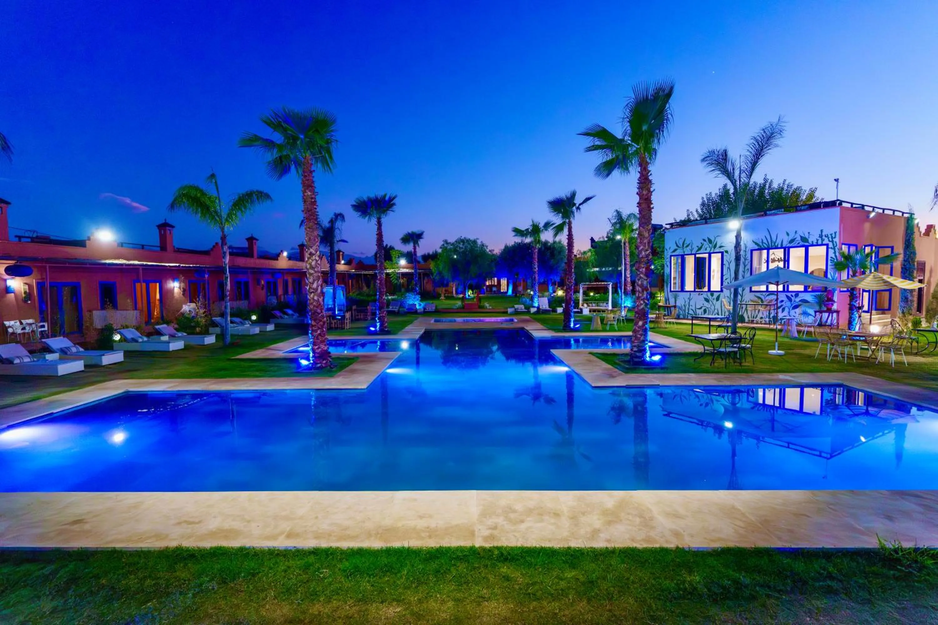 Swimming pool in Whisper Hotel