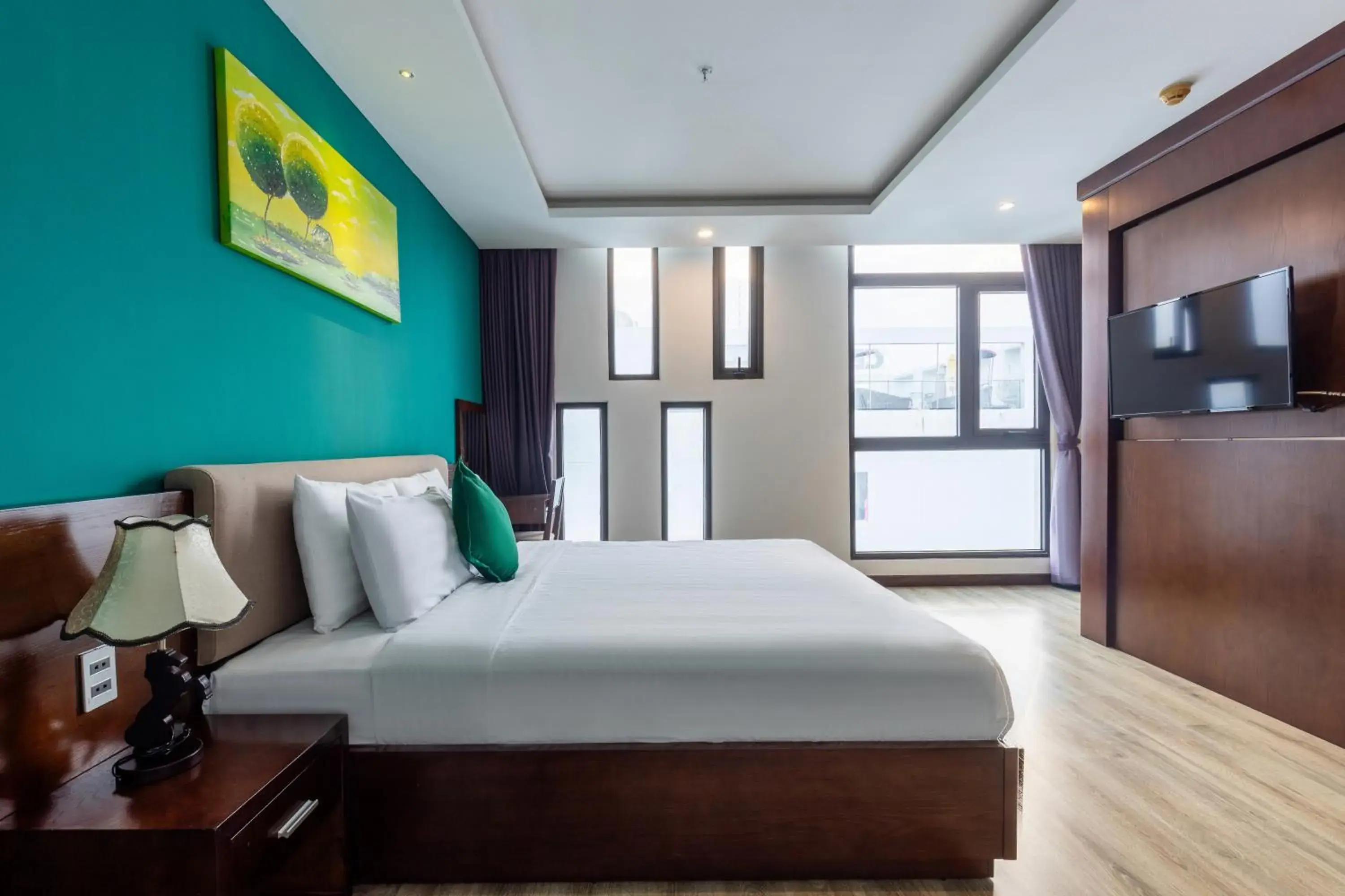 Bedroom, Bed in Golden Sun Apartment by New Sky Travel Bedroom, Bed in Golden Sun Apartment by New Sky Travel