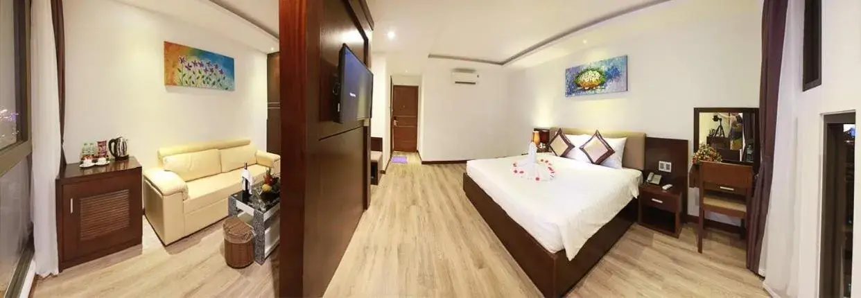 Bed in Golden Sun Apartment by New Sky Travel Bed in Golden Sun Apartment by New Sky Travel